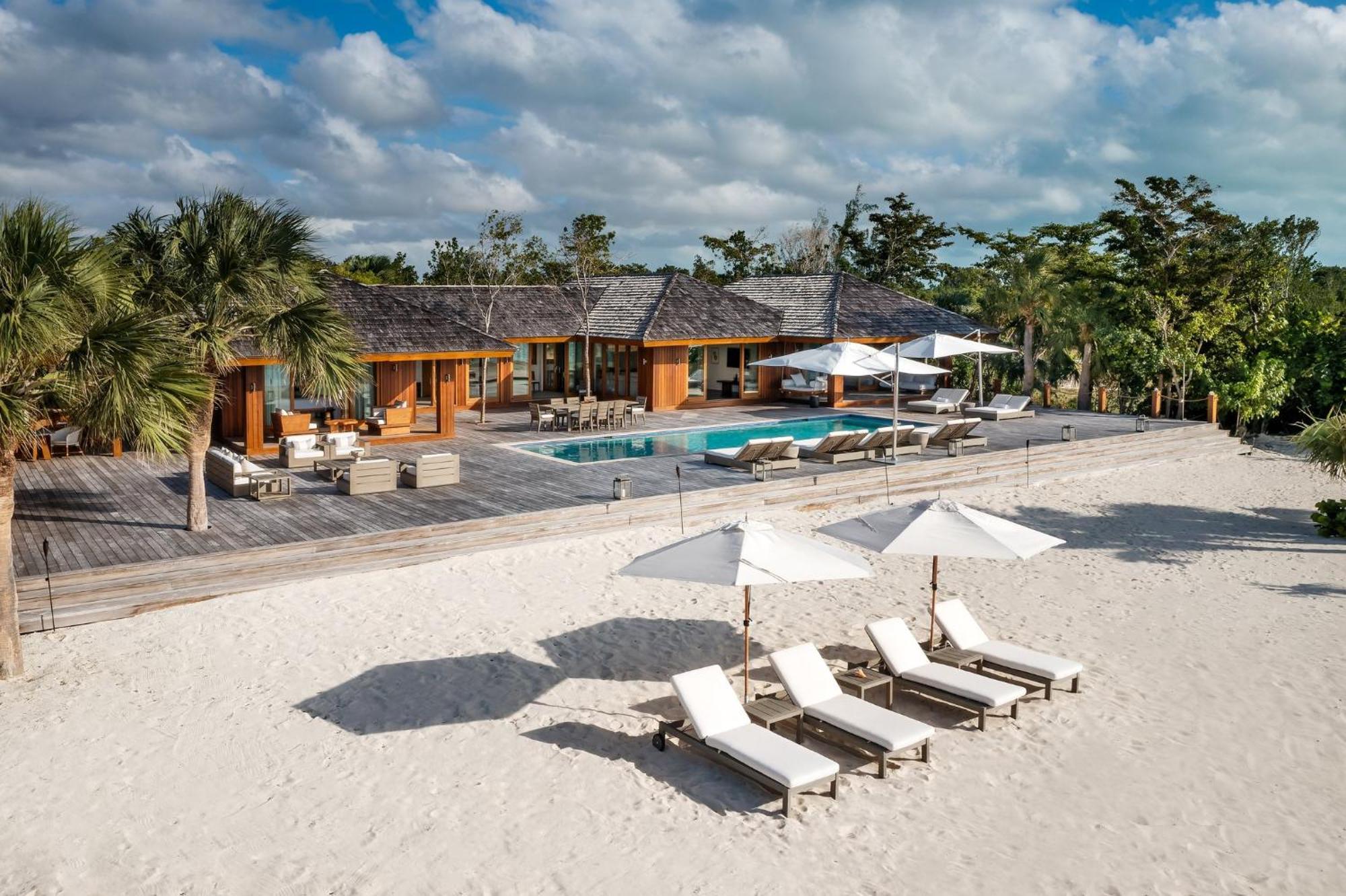 Parrot Cay Sandy Point