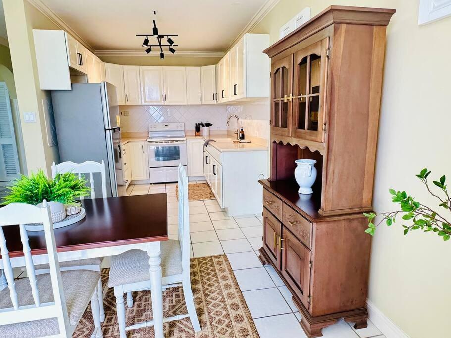 Apartamento Falcon Islandview - Airport Pickup Available - 24security Montego Bay