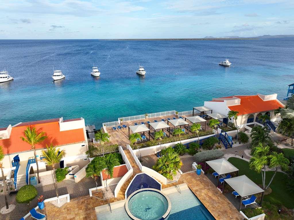 Divi Flamingo Resort