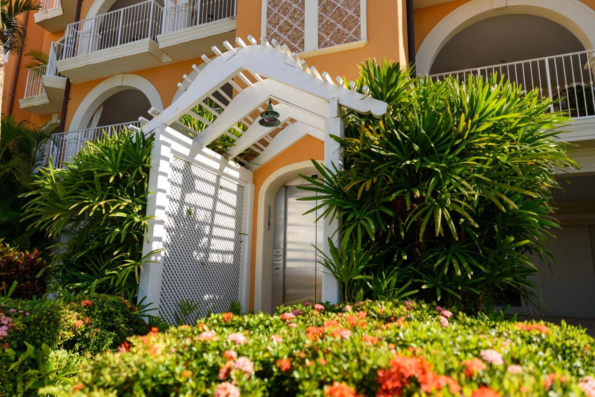 Saint Peter's Bay Luxury And Residences * BARBADOS