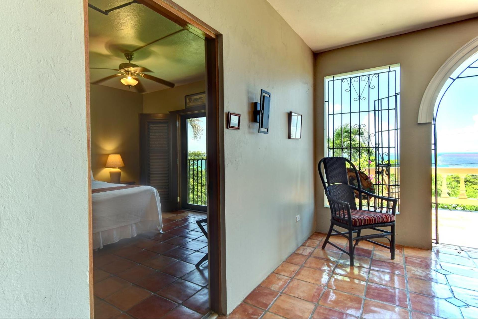 Hacienda Tamarindo 3*
