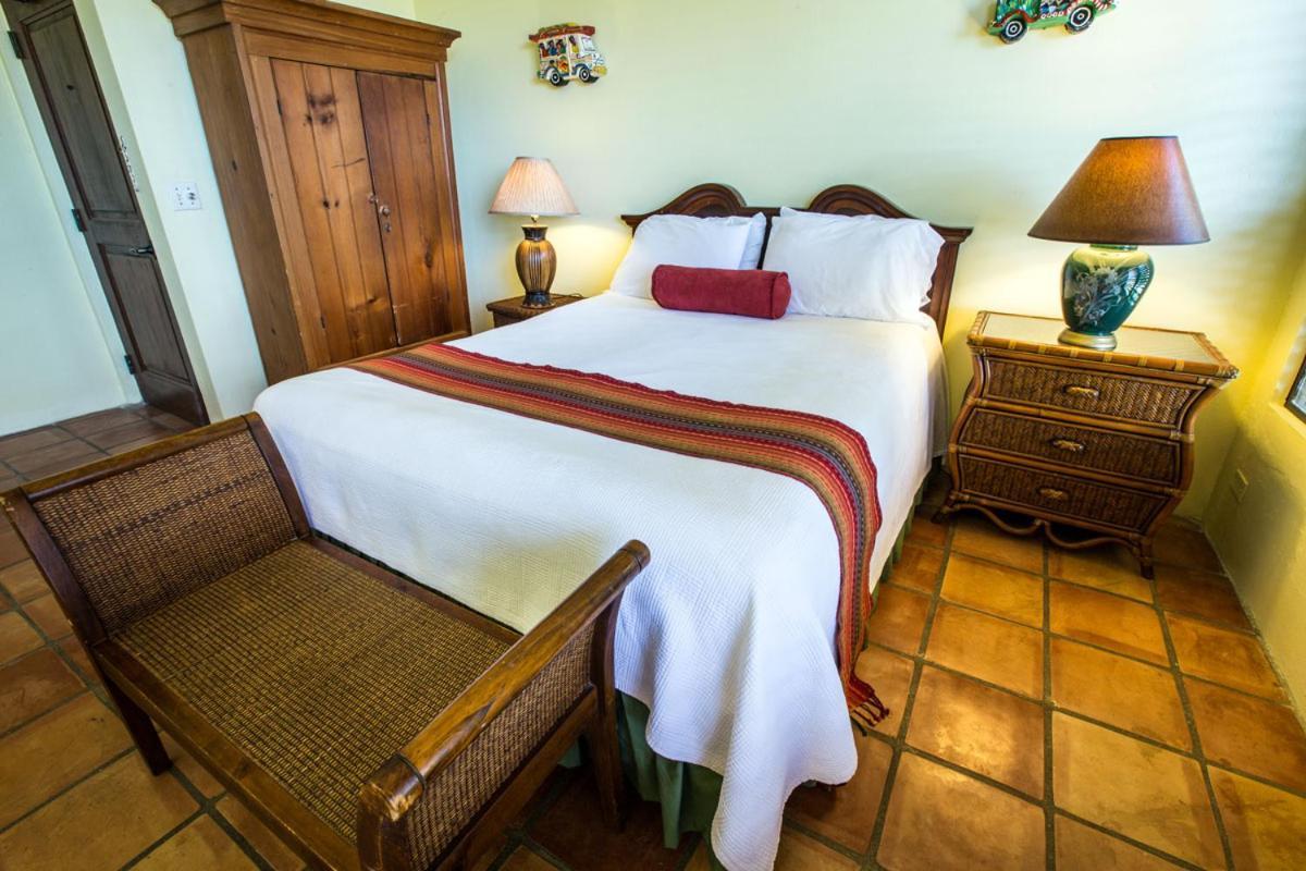 Hotel Hacienda Tamarindo