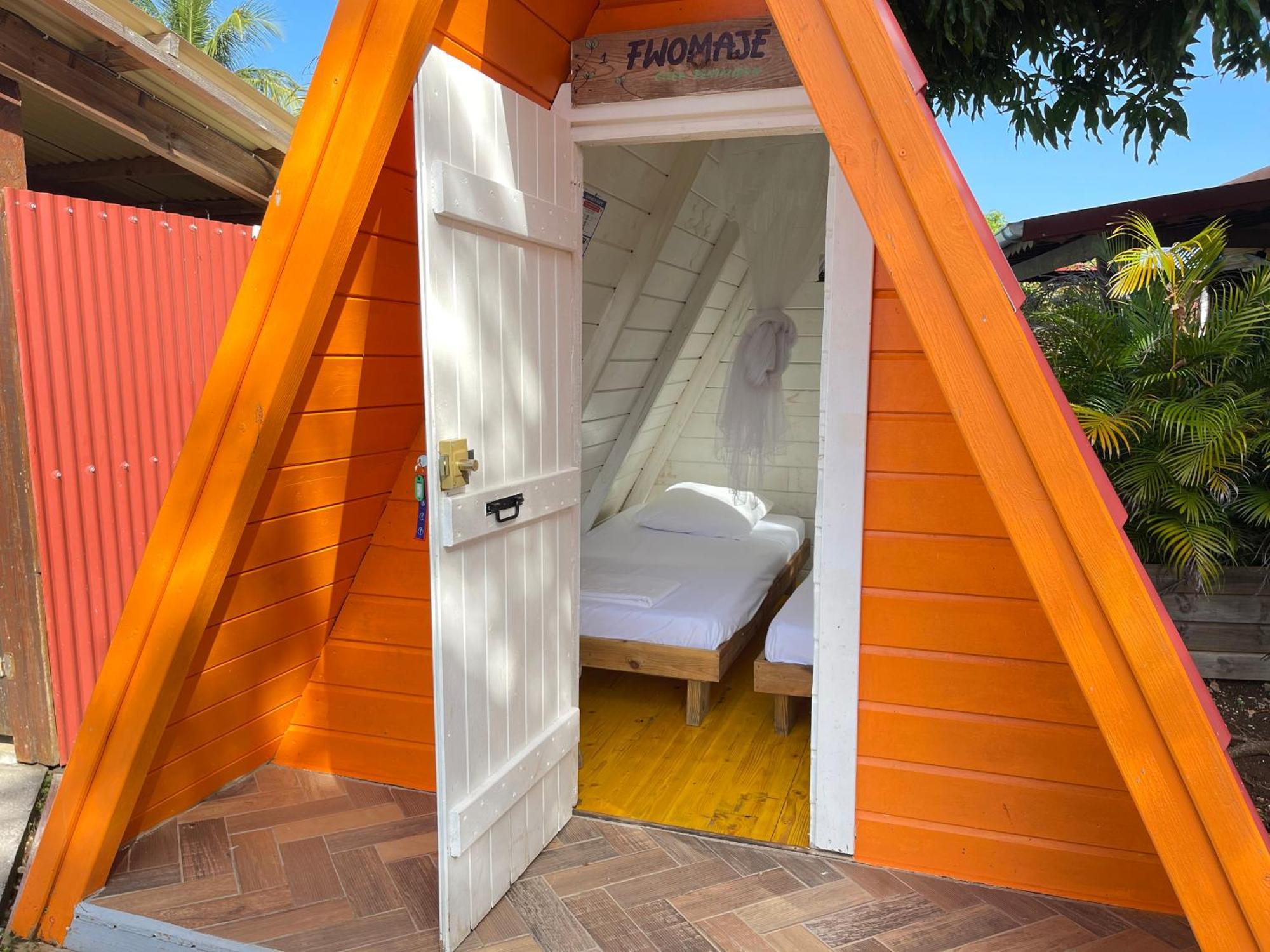 Holiday park Domaine De Meilly - M&p Concept Tipis Vue Saint-Louis