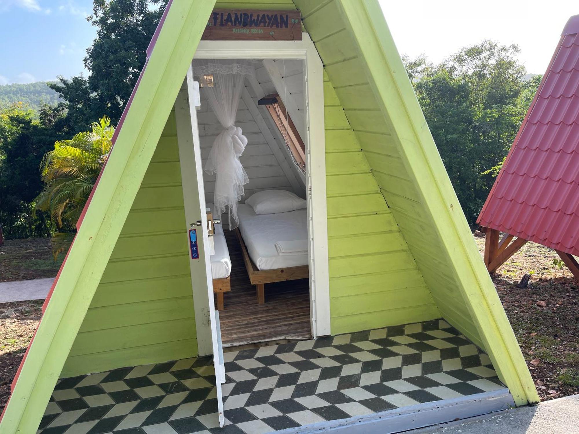 Domaine De Meilly - M&p Concept Tipis Vue Holiday park *