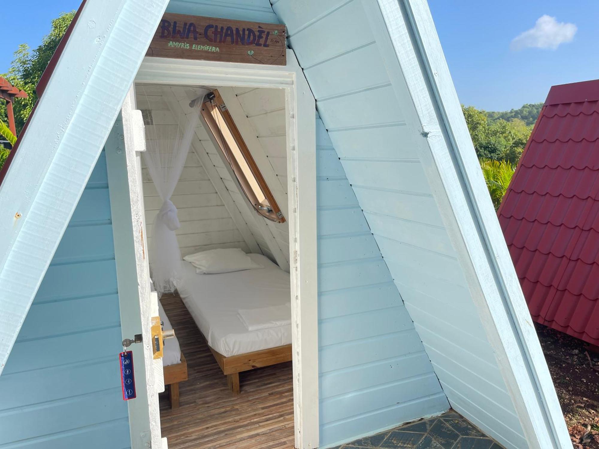 Domaine De Meilly - M&p Concept Tipis Vue Holiday park Saint-Louis