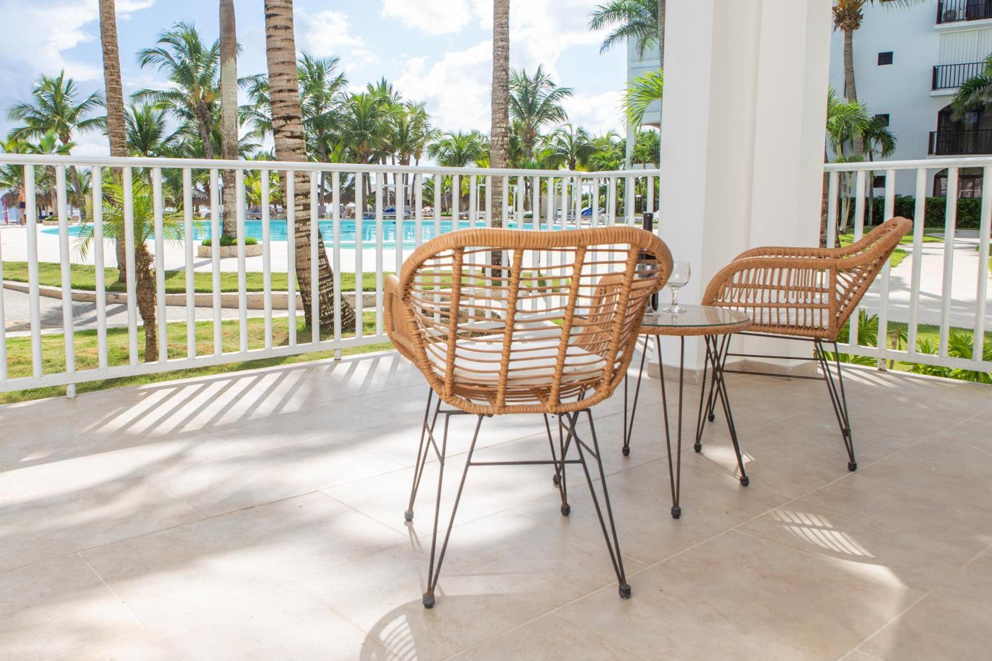 Hm Alma De (adults Only) 4*