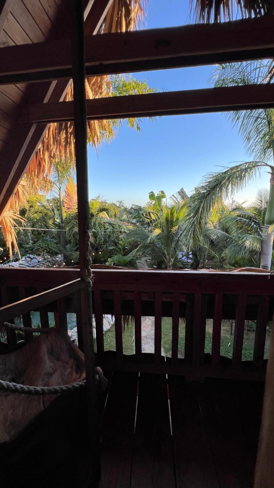 Tropical & Restaurant-pizzeria Las Galeras