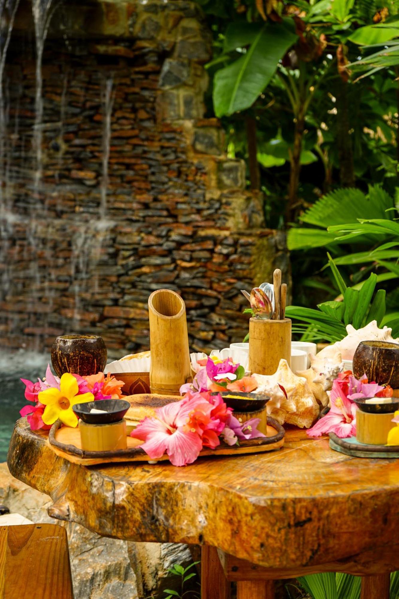 Bed & Breakfast Tropical & Restaurant-pizzeria