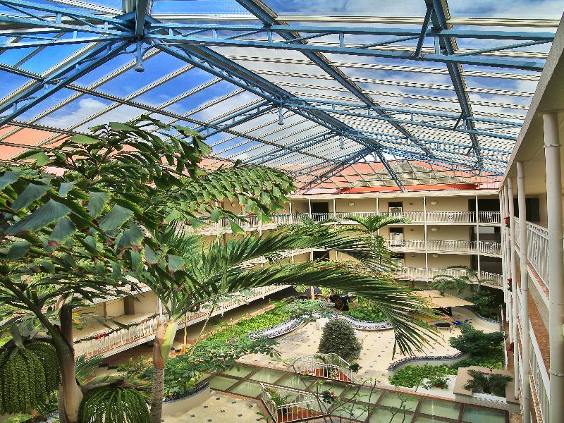 Beach Plaza (adults Only) 4*