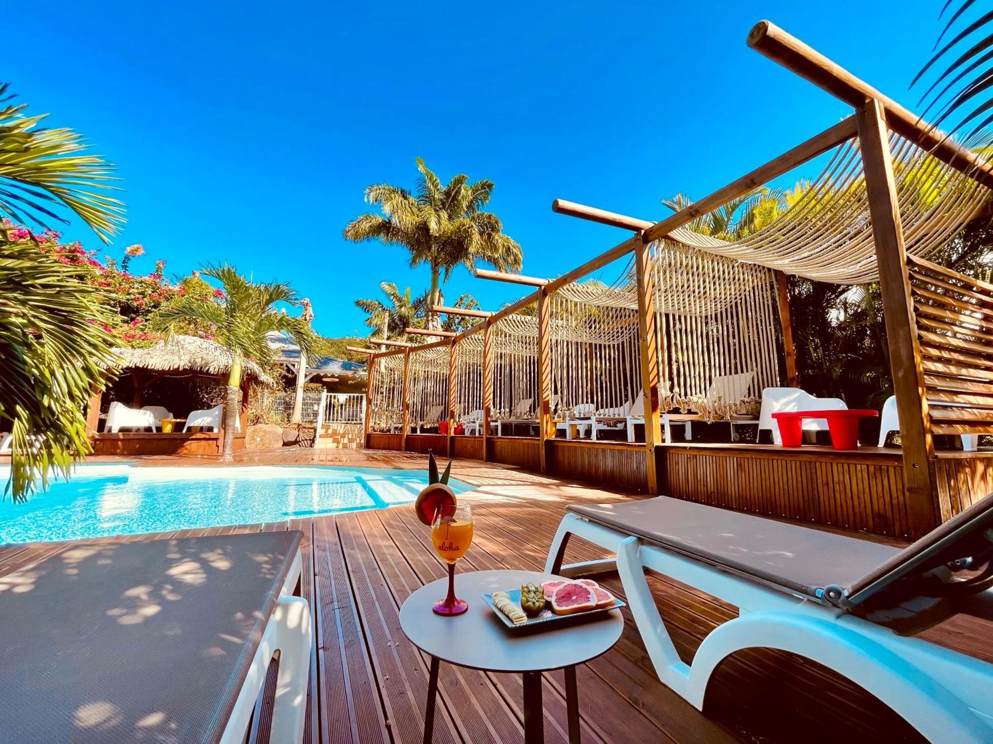 Tropicana Suites 4*