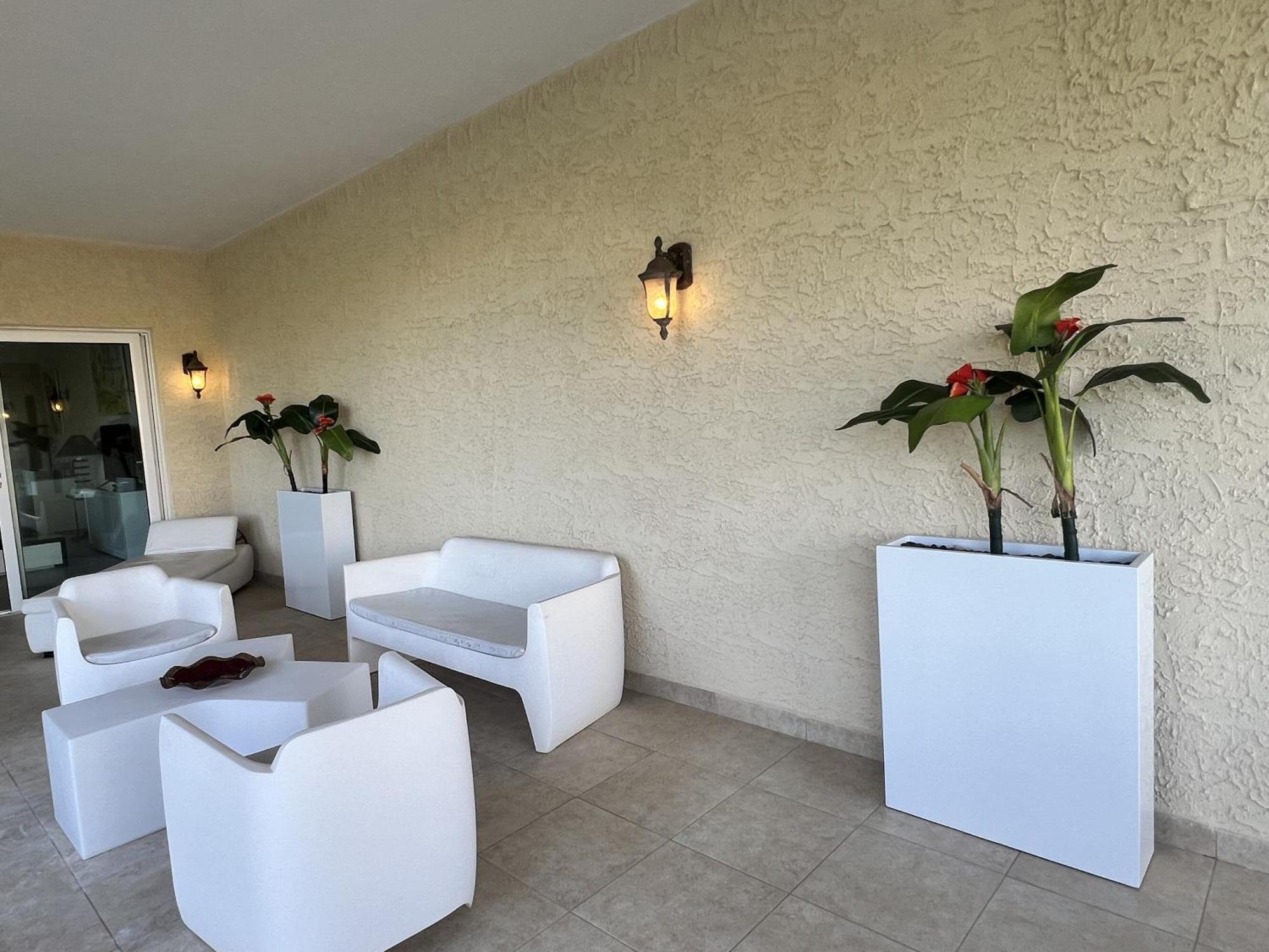 Apartment Luxury Marina & Sea View At Porto Cupecoy St Maarten *