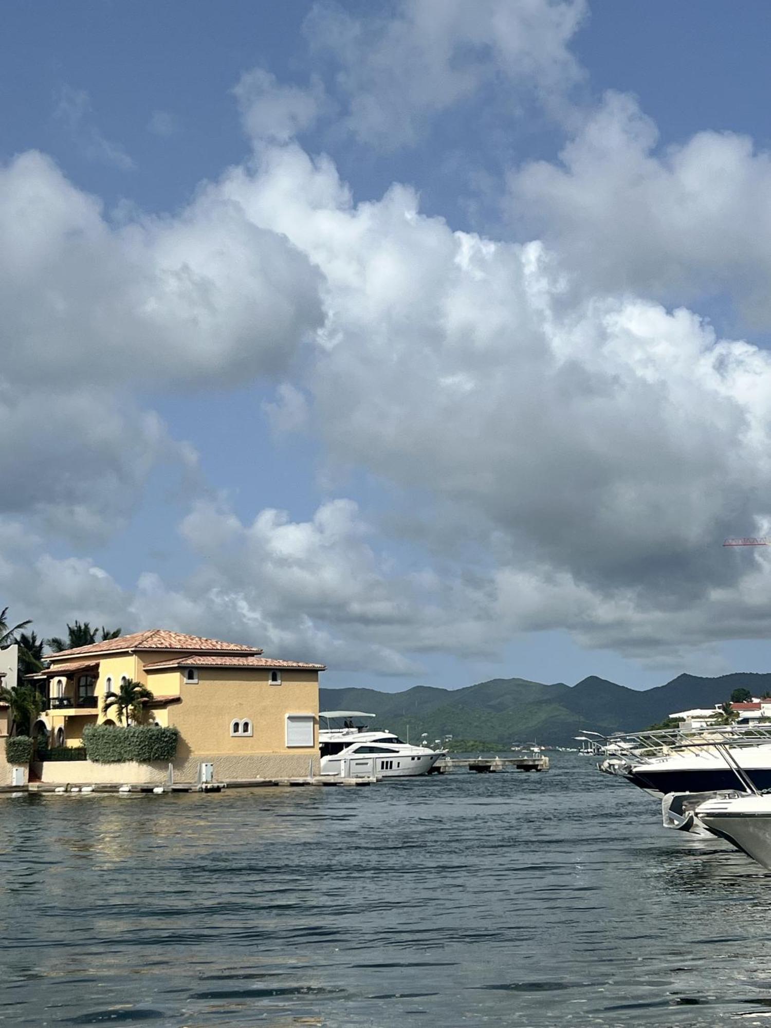 Apartment Luxury Marina & Sea View At Porto Cupecoy St Maarten