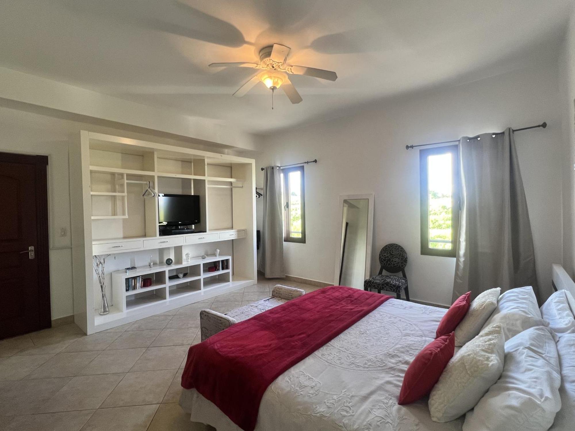 Luxury Marina & Sea View At Porto Cupecoy St Maarten * Lowlands