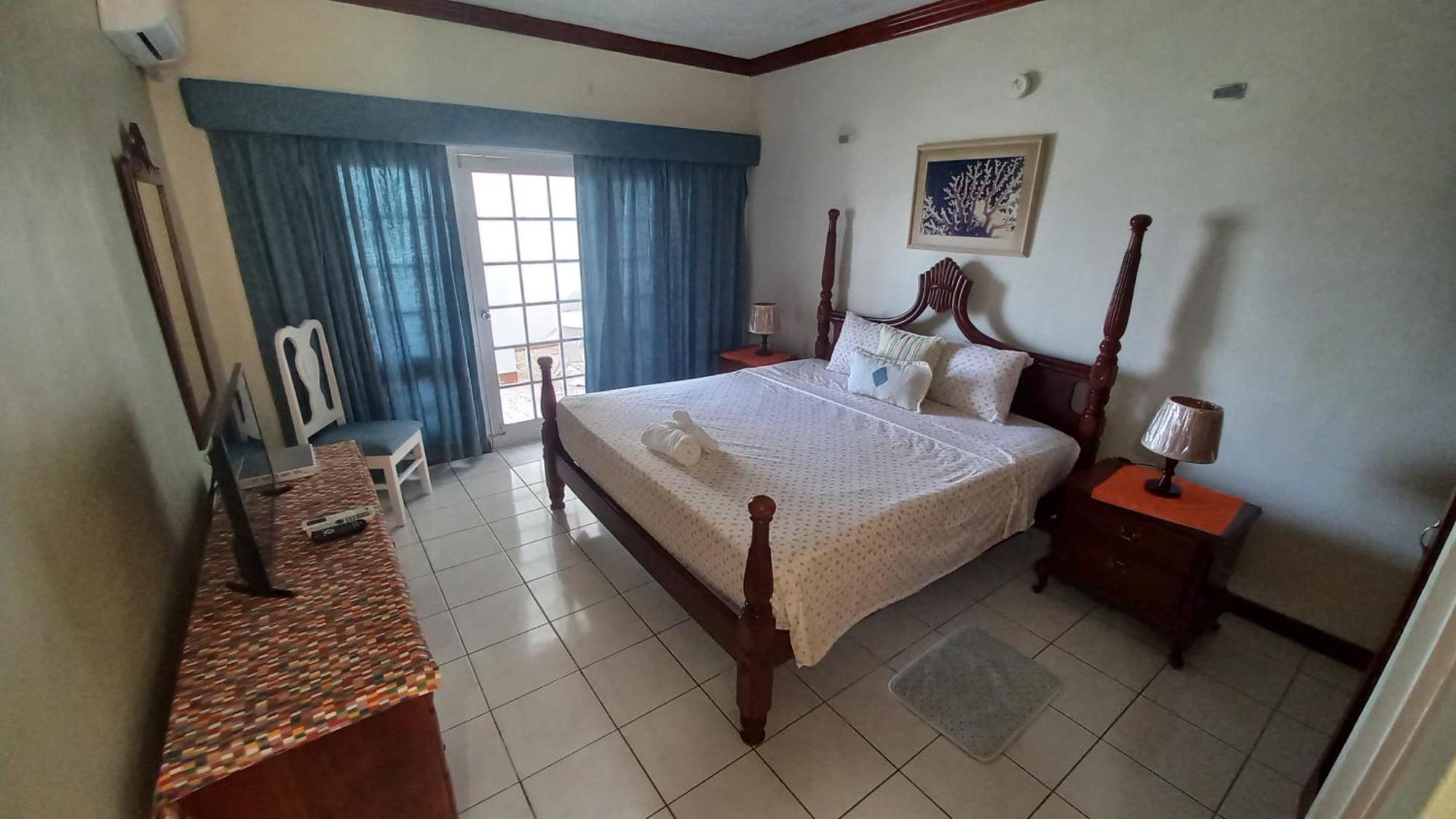 Fisherman's Hotel