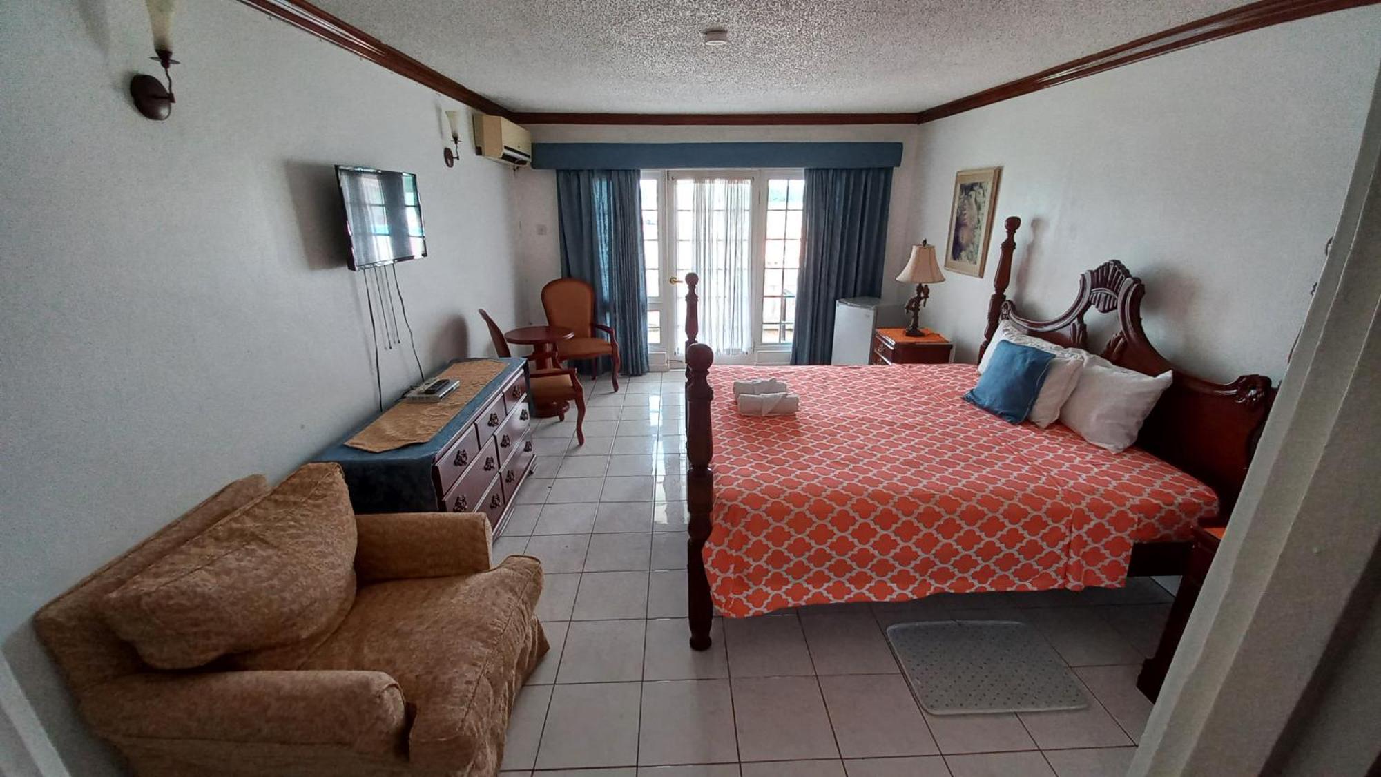 Hotel Fisherman's 3*