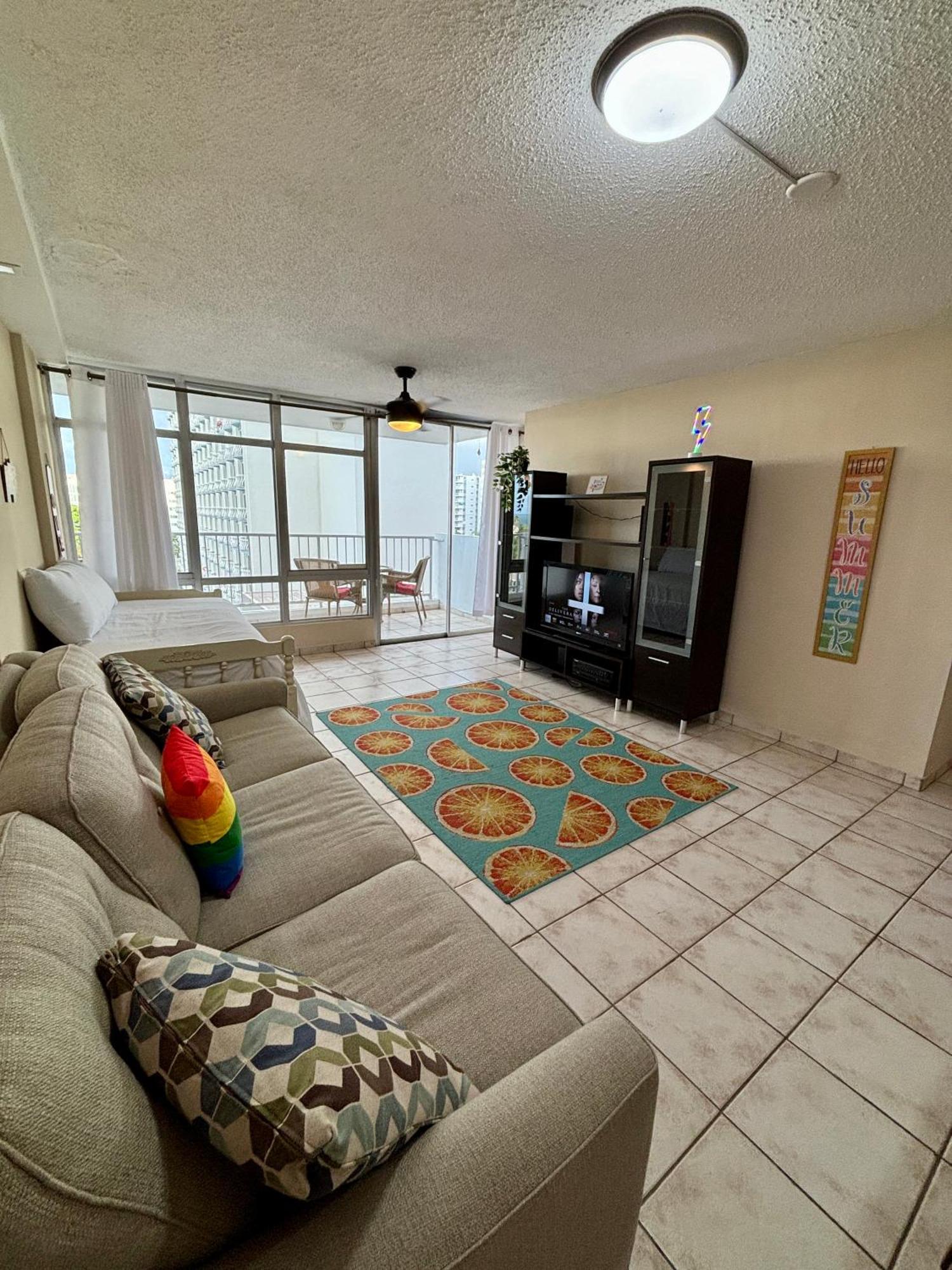 Downtown Beachfront Isla Luxury