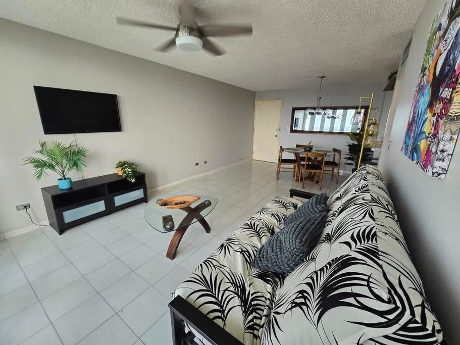 Tropical Chic Paradise Apartamento *