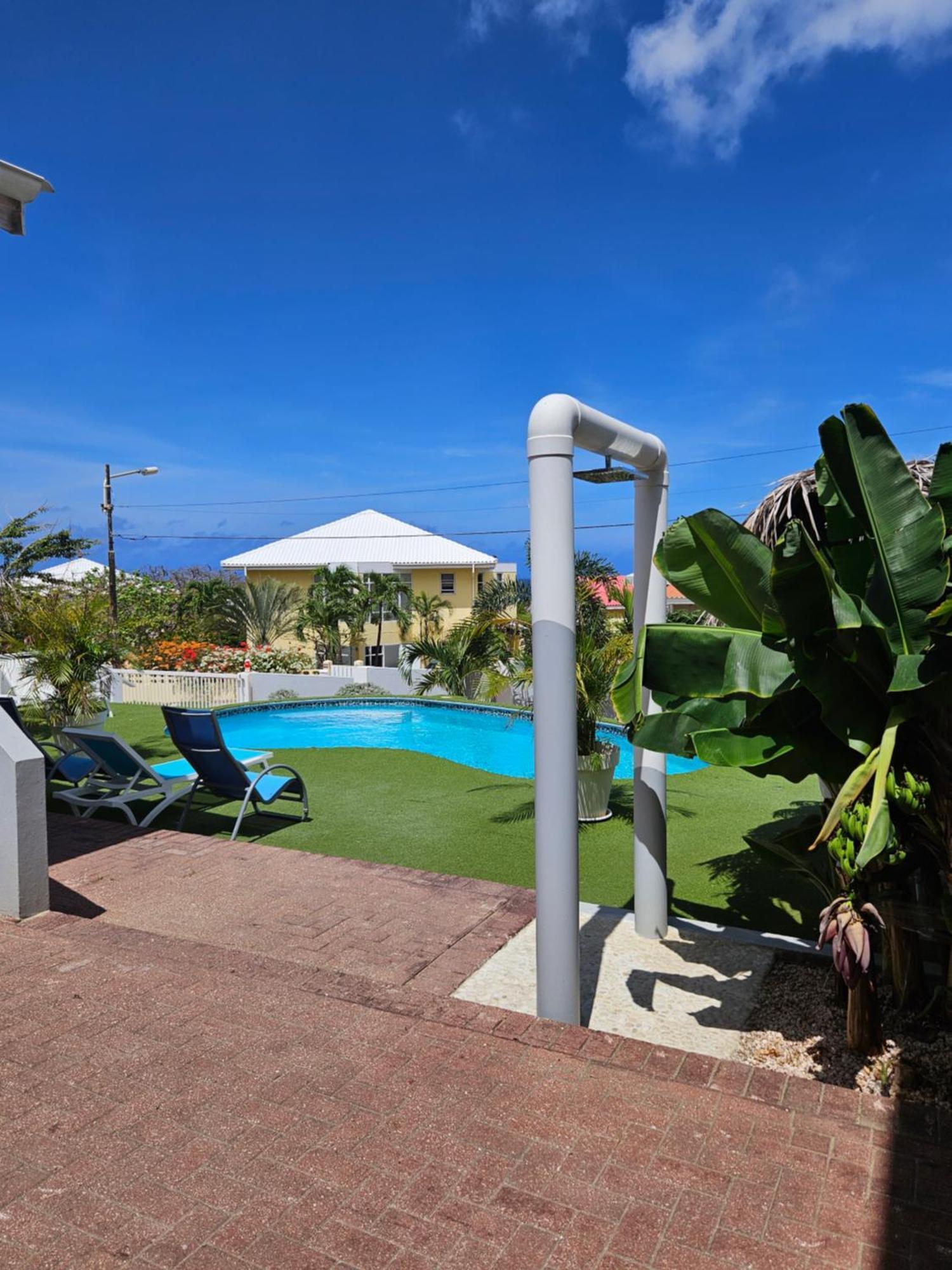 Apartment Raven's Paradise Willemstad