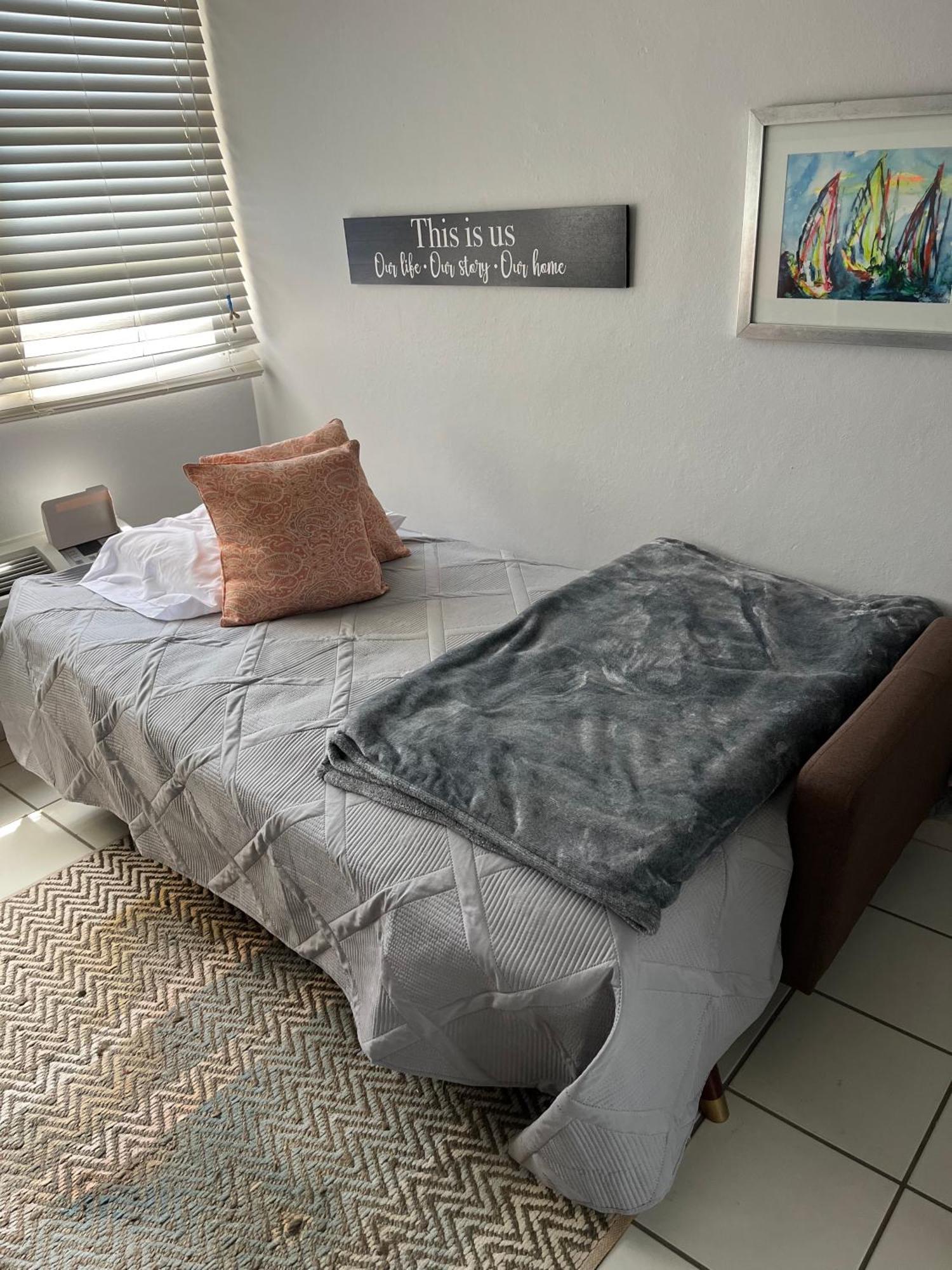 Apartment Serene Coastal Getaway With Panoramic Ocean View *