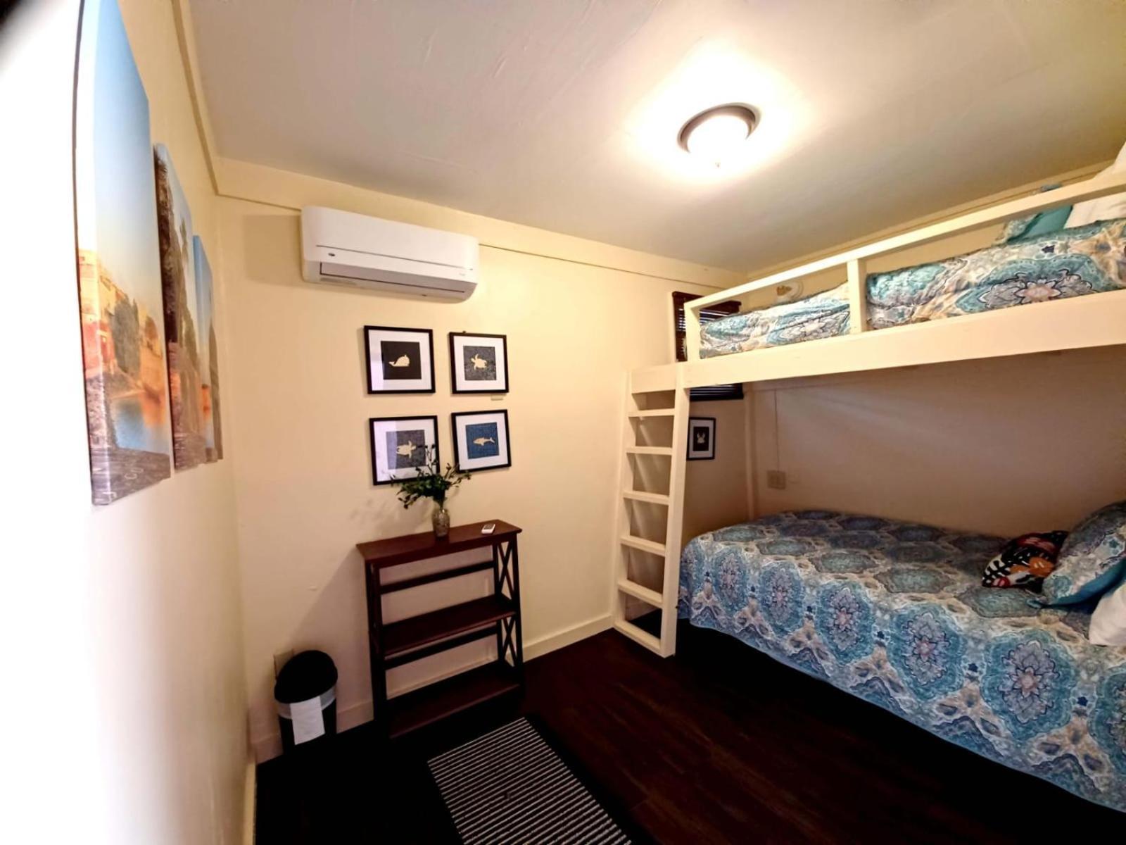 Hostel Waterside