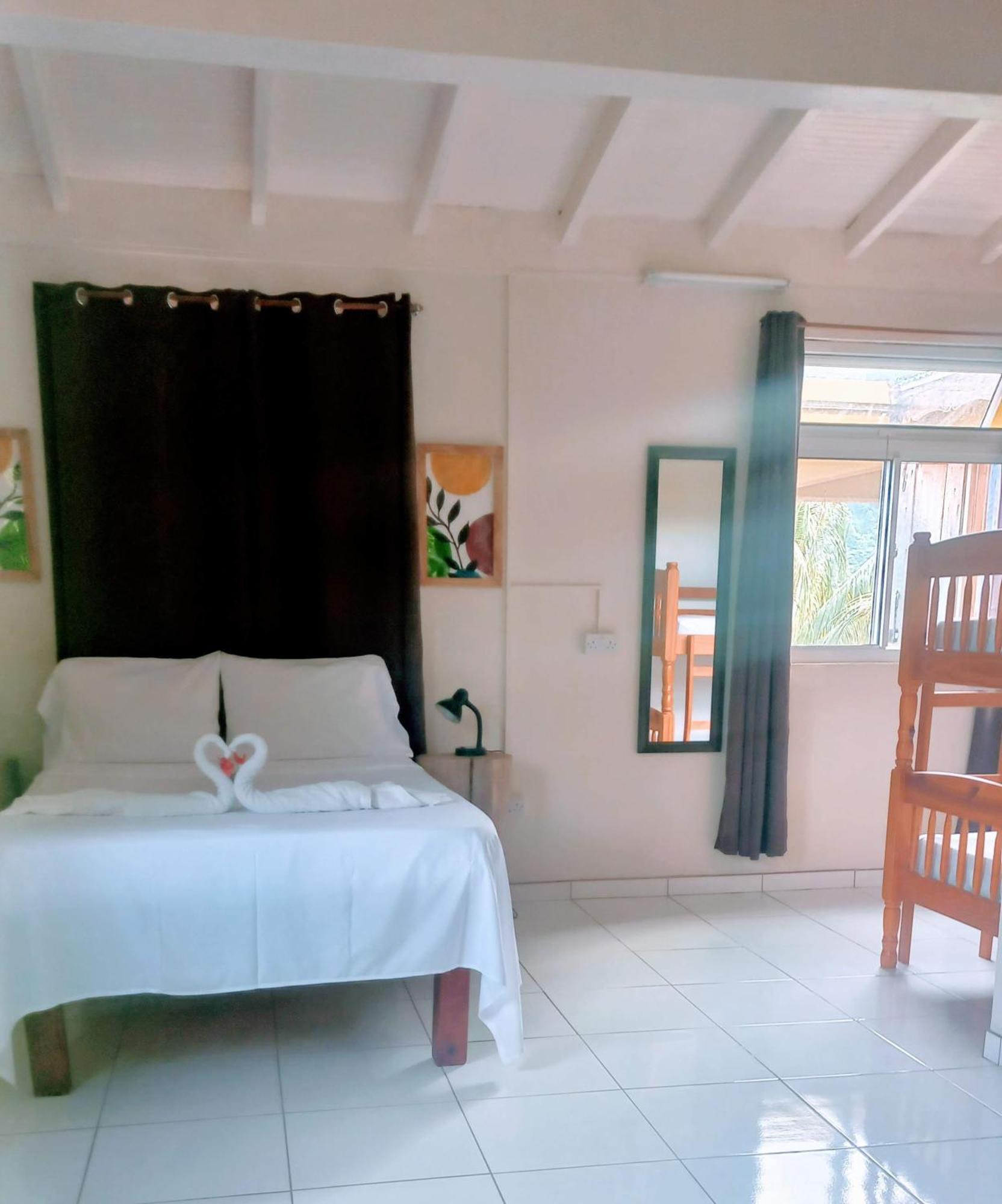 Serenity Dominica Lodge Marigot