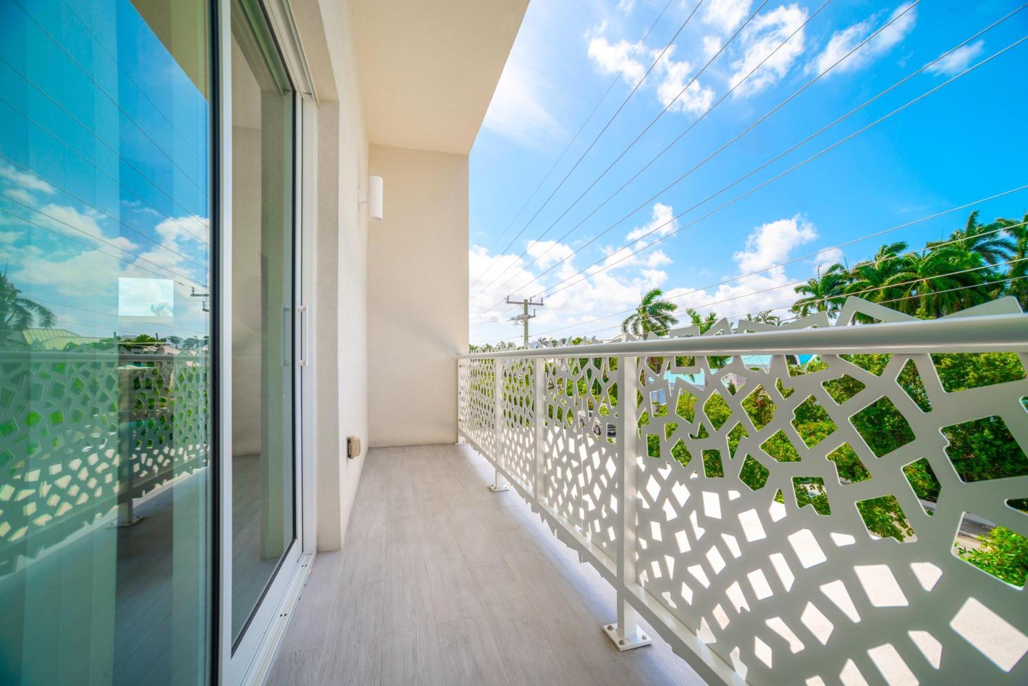 Cayman Luxury At The Grove Apartamento *