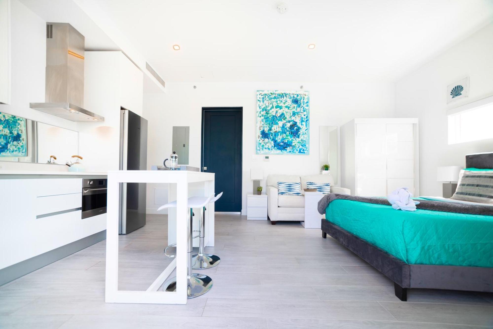 Cayman Luxury At The Grove West Bay