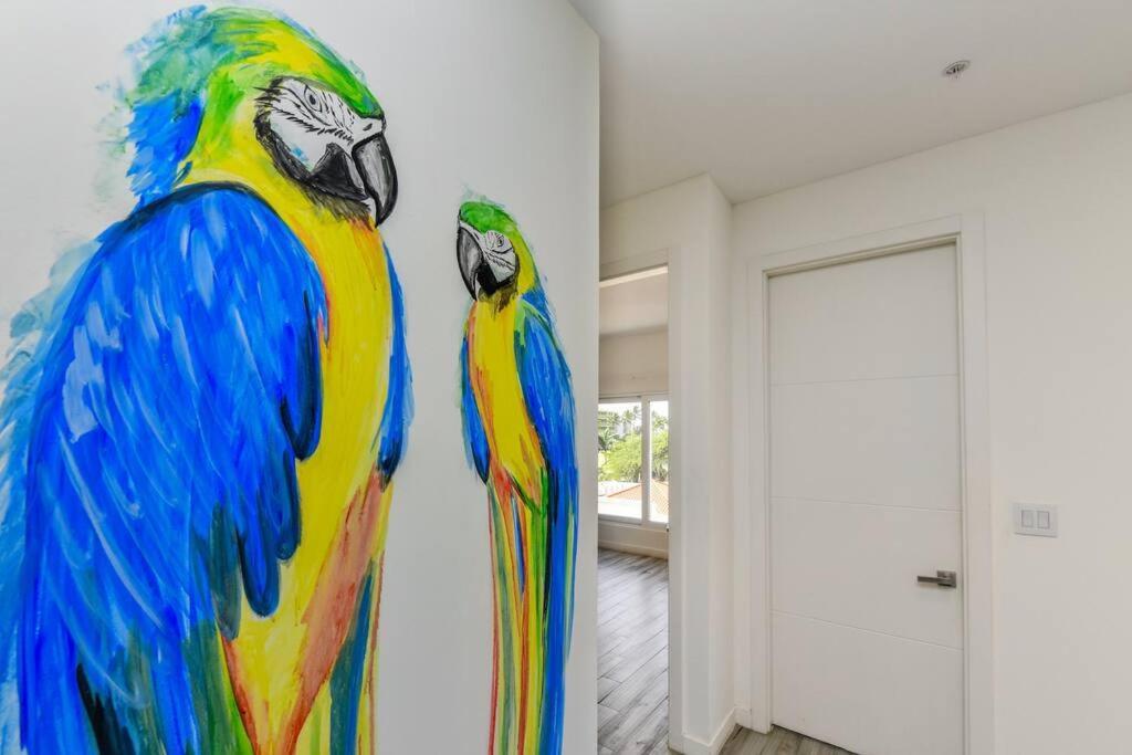 Luxury Ocean Views In Palm *