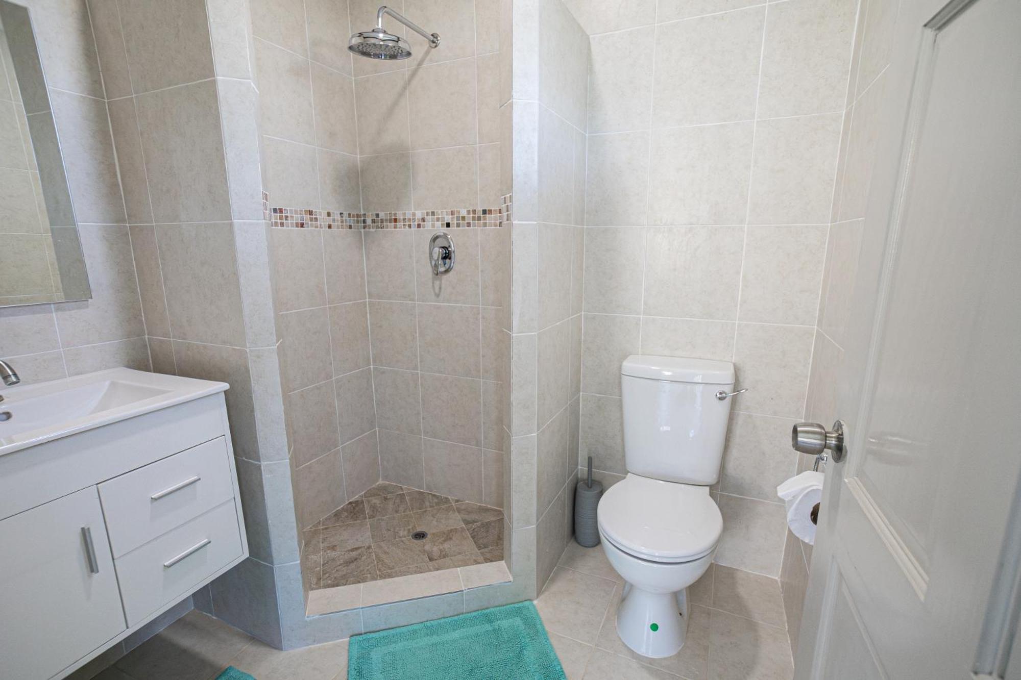 E St Silas St Apartment Saint James