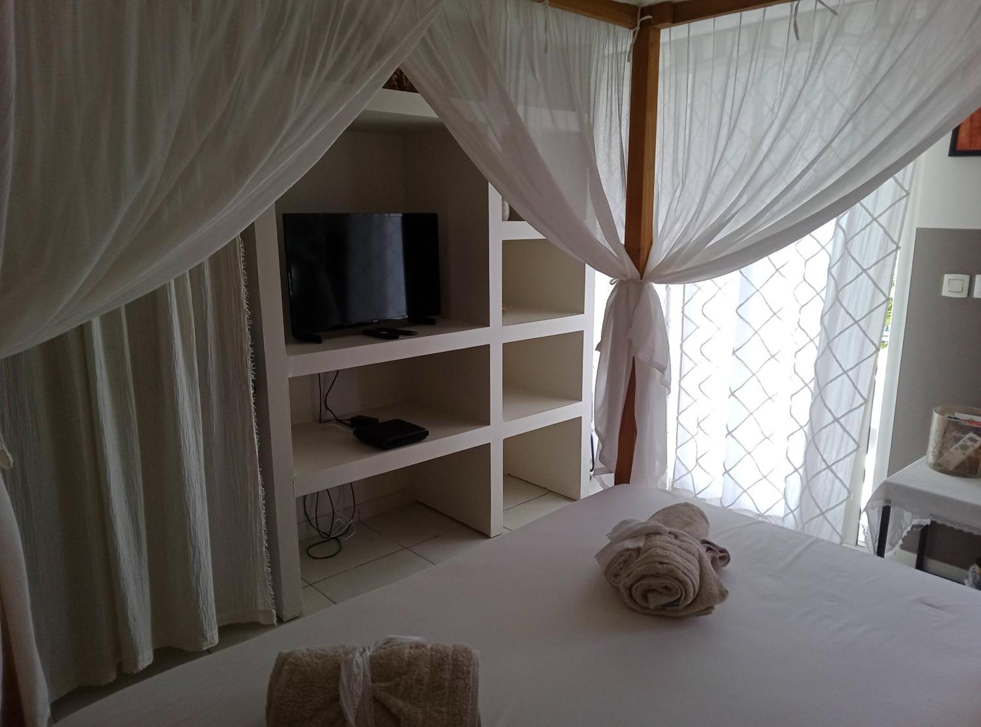 Bed & Breakfast D'hote Friar's Bay *