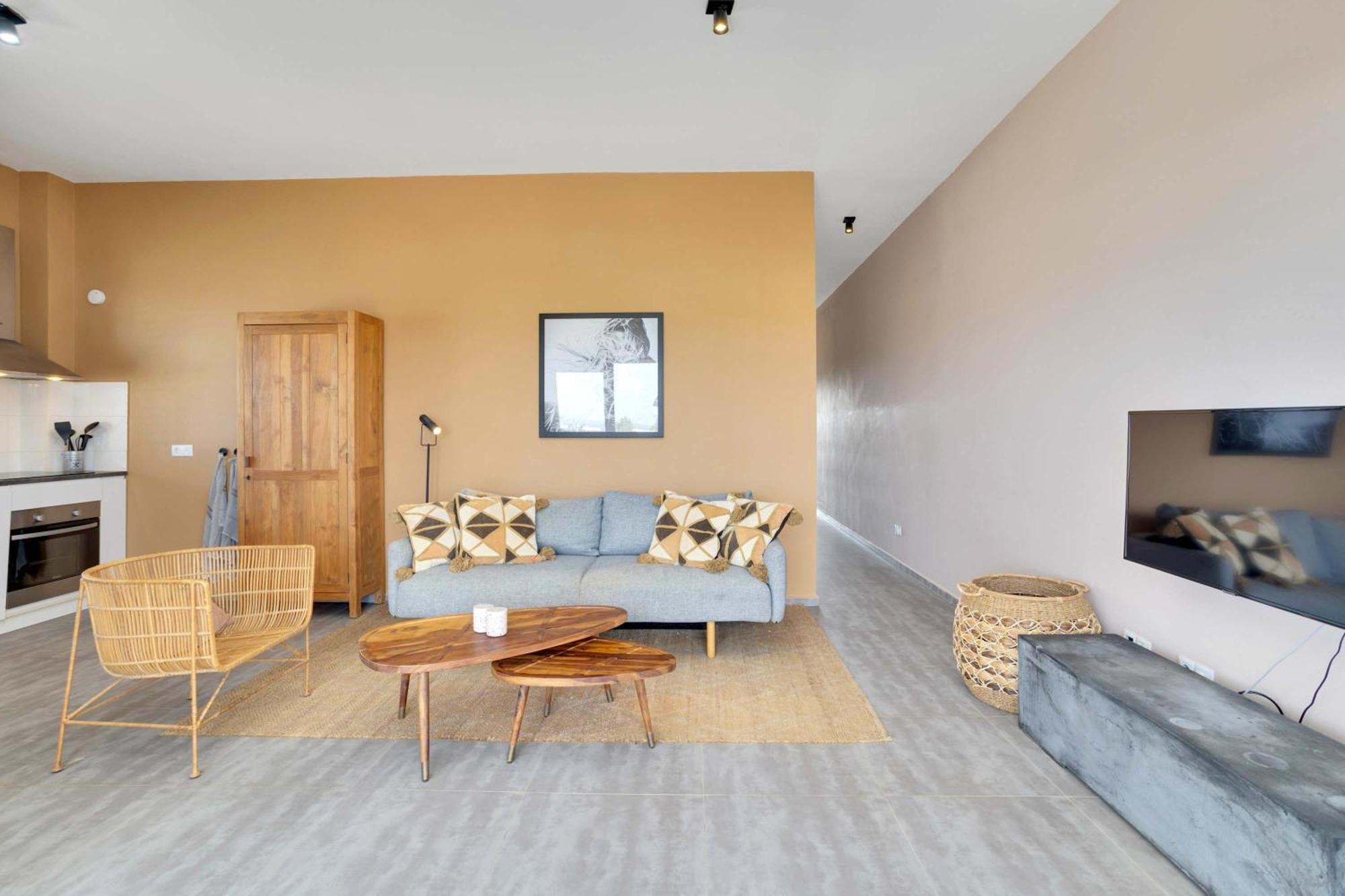 Sunset Breeze Penthouse With A View Towards The Sea Apartment *