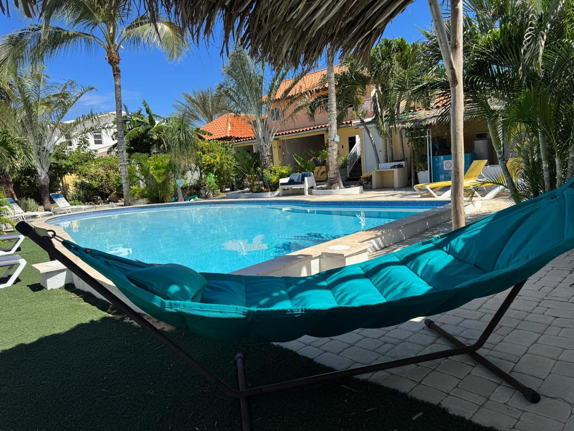 Casalina Garden 2 Blocks To Palm & Kitesurfing School