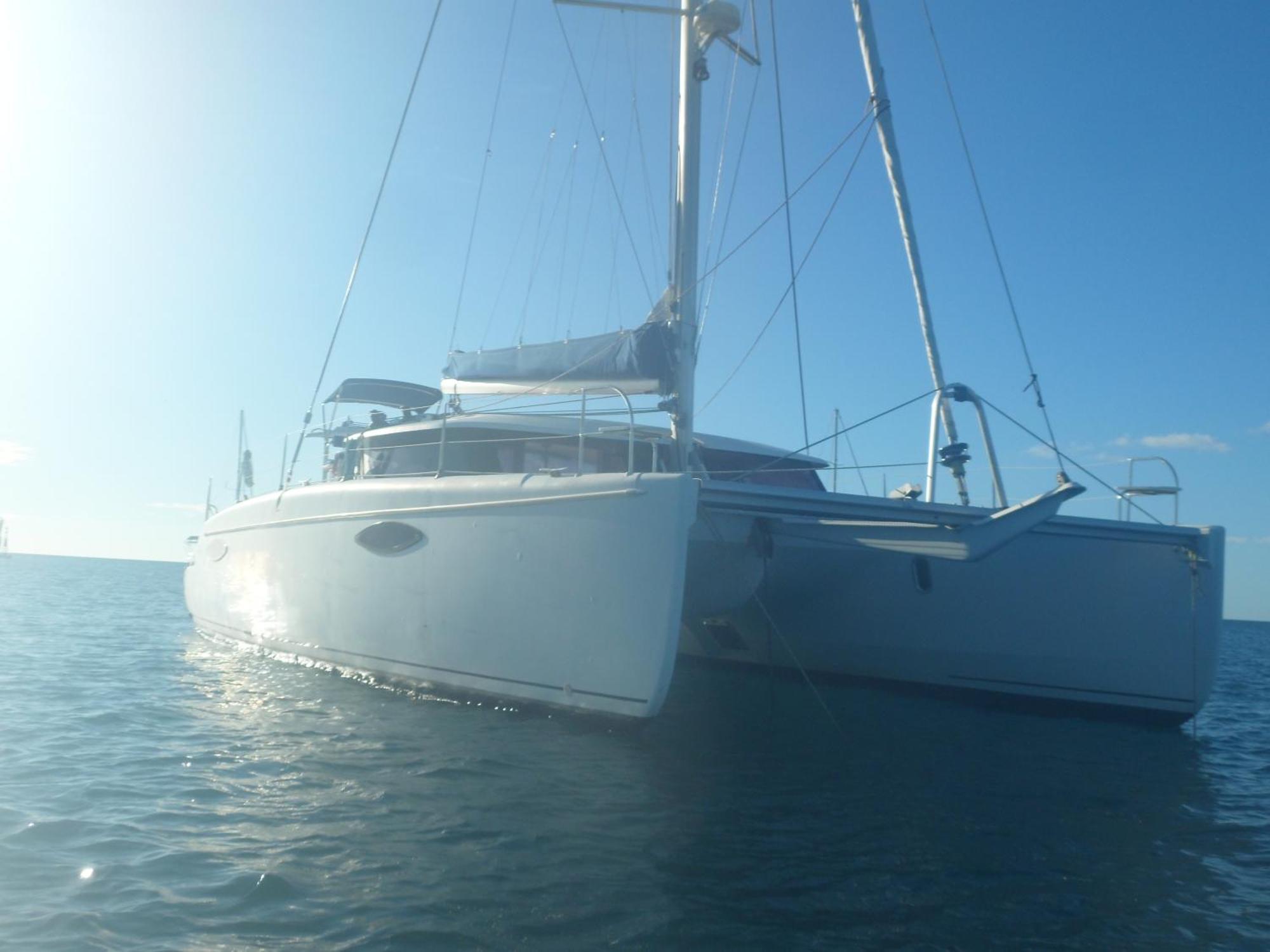 Catamaran Baie Des 3 Ilets Botel *