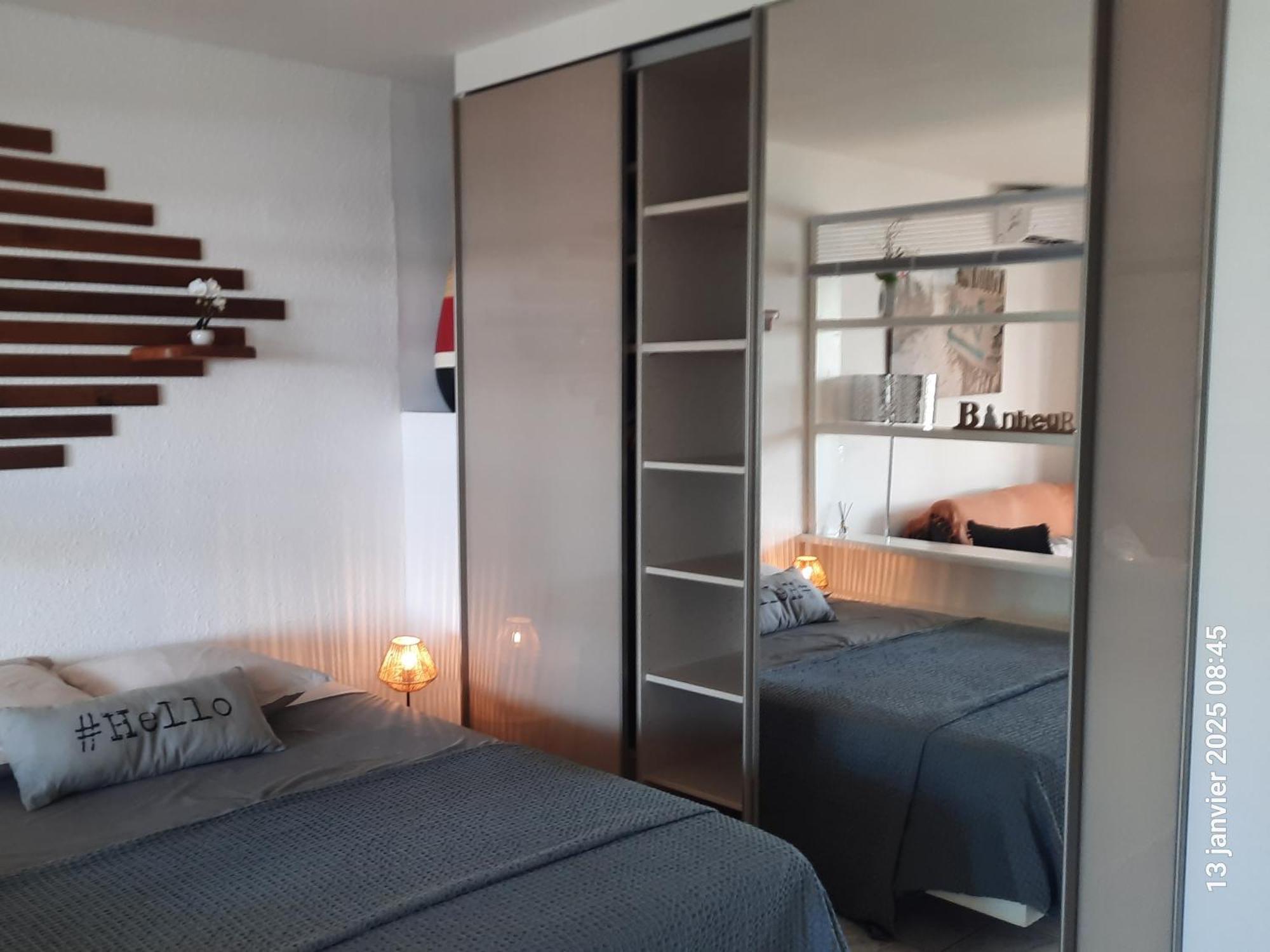 Apartment Avec Piscine Et Vue Lagon Baie Nettle