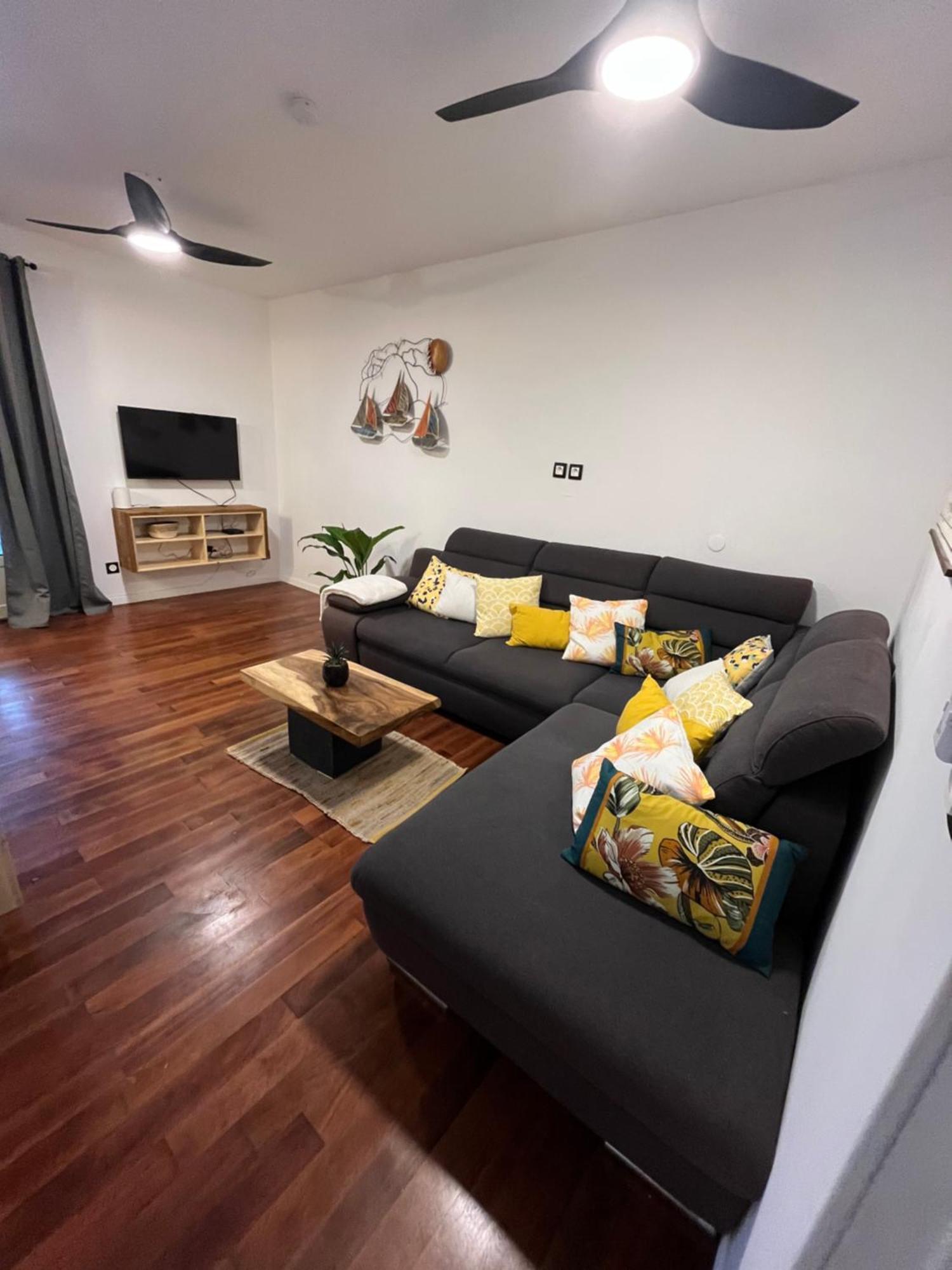 O'mangos Hibiscus Apartment Saint-Francois (Grande-Terre)