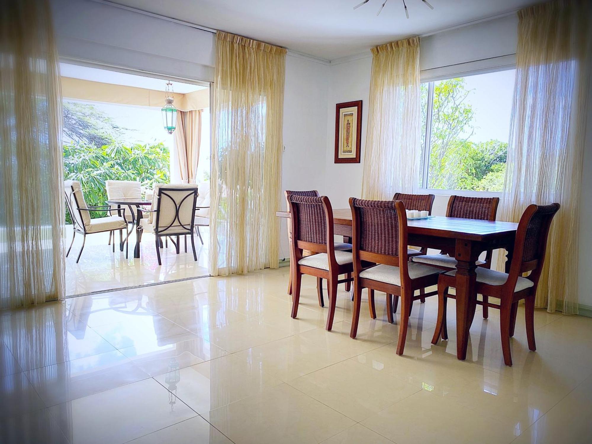 Mila's Authentic Family Getaway Aruba * Noord