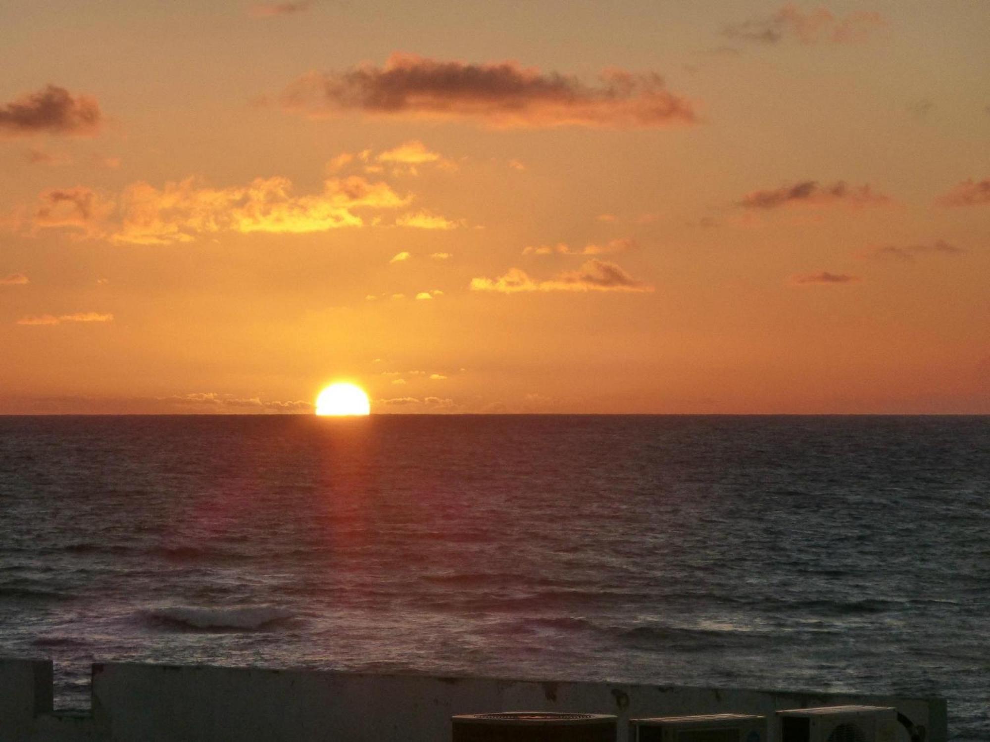 Resort Oyster Bay Beach 4*