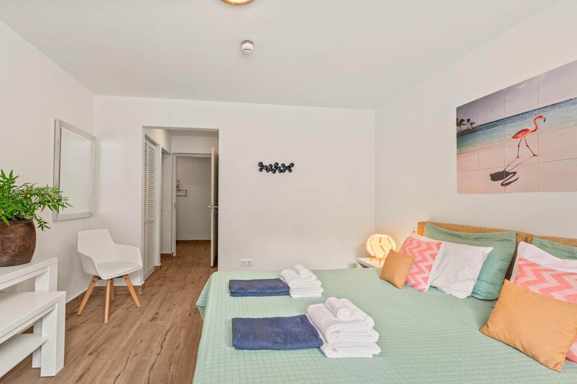 Blue Bay Apartment
