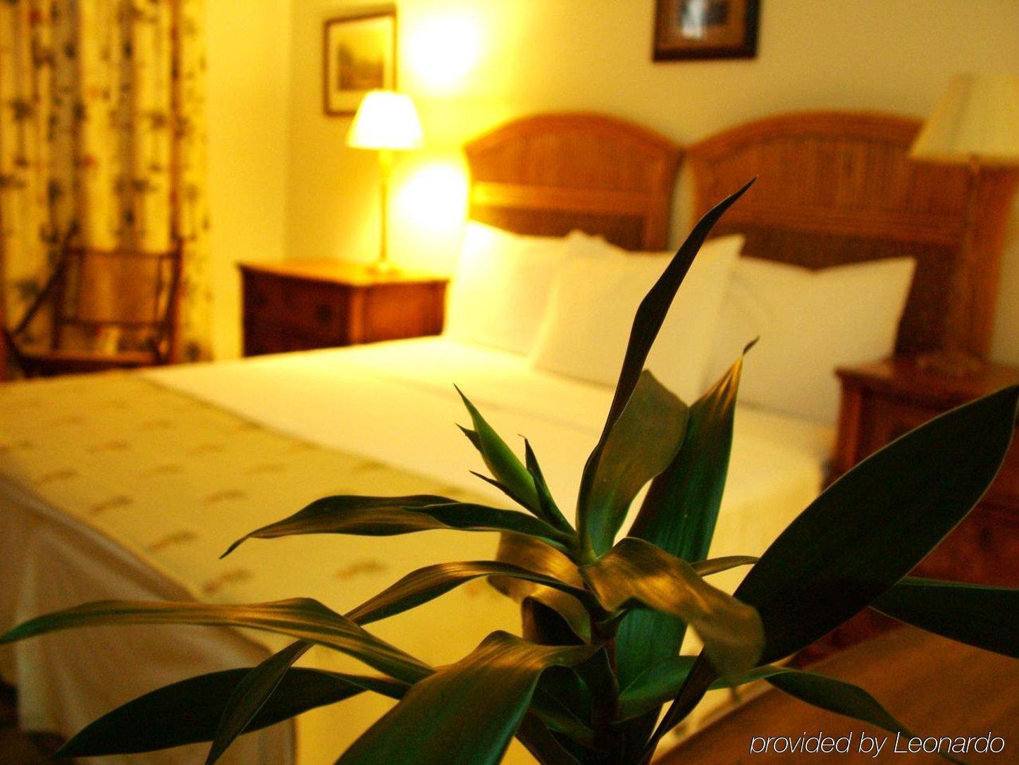 Grenadine House Hotel