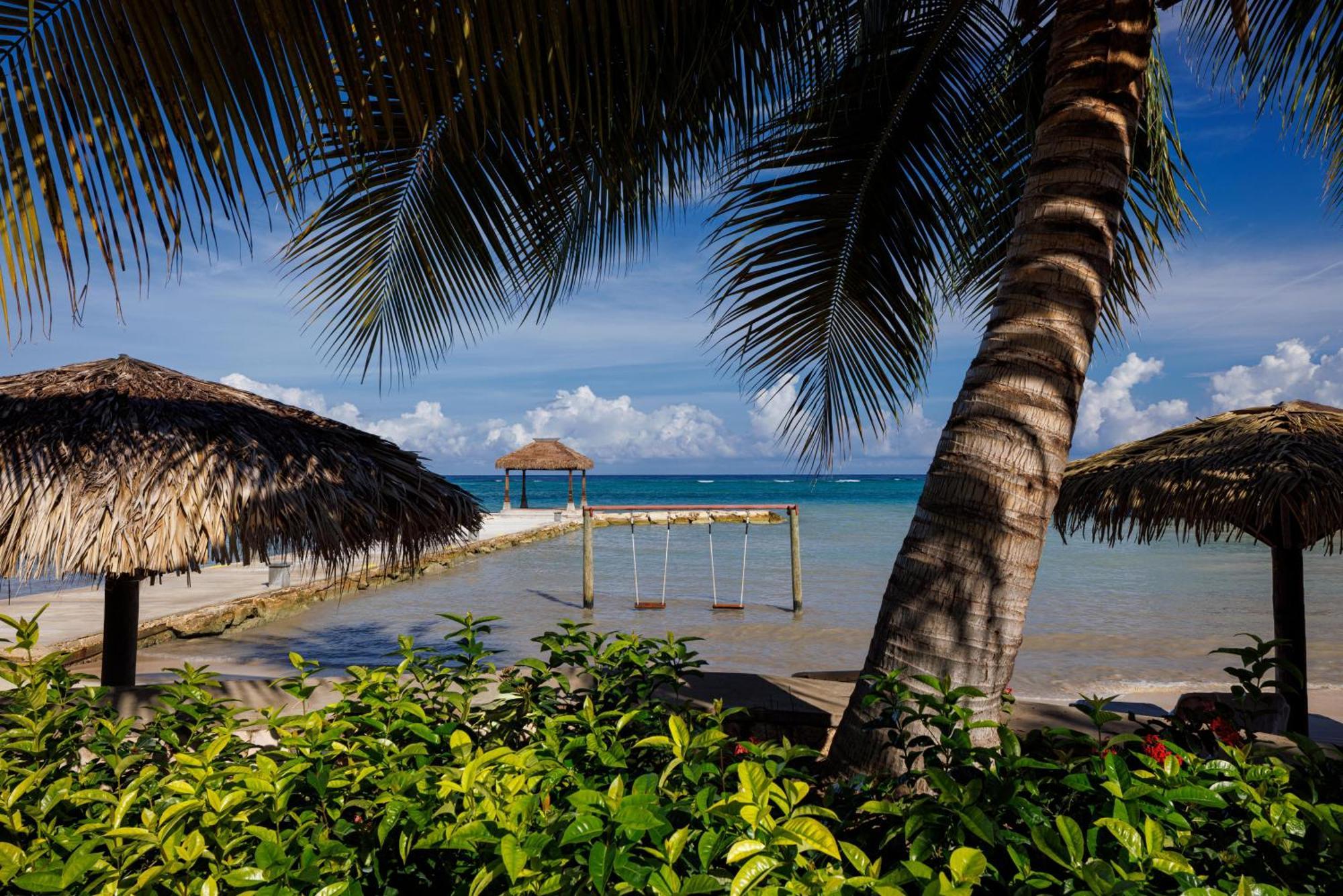Sandals All Inclusive - Couples Only (adults Only)