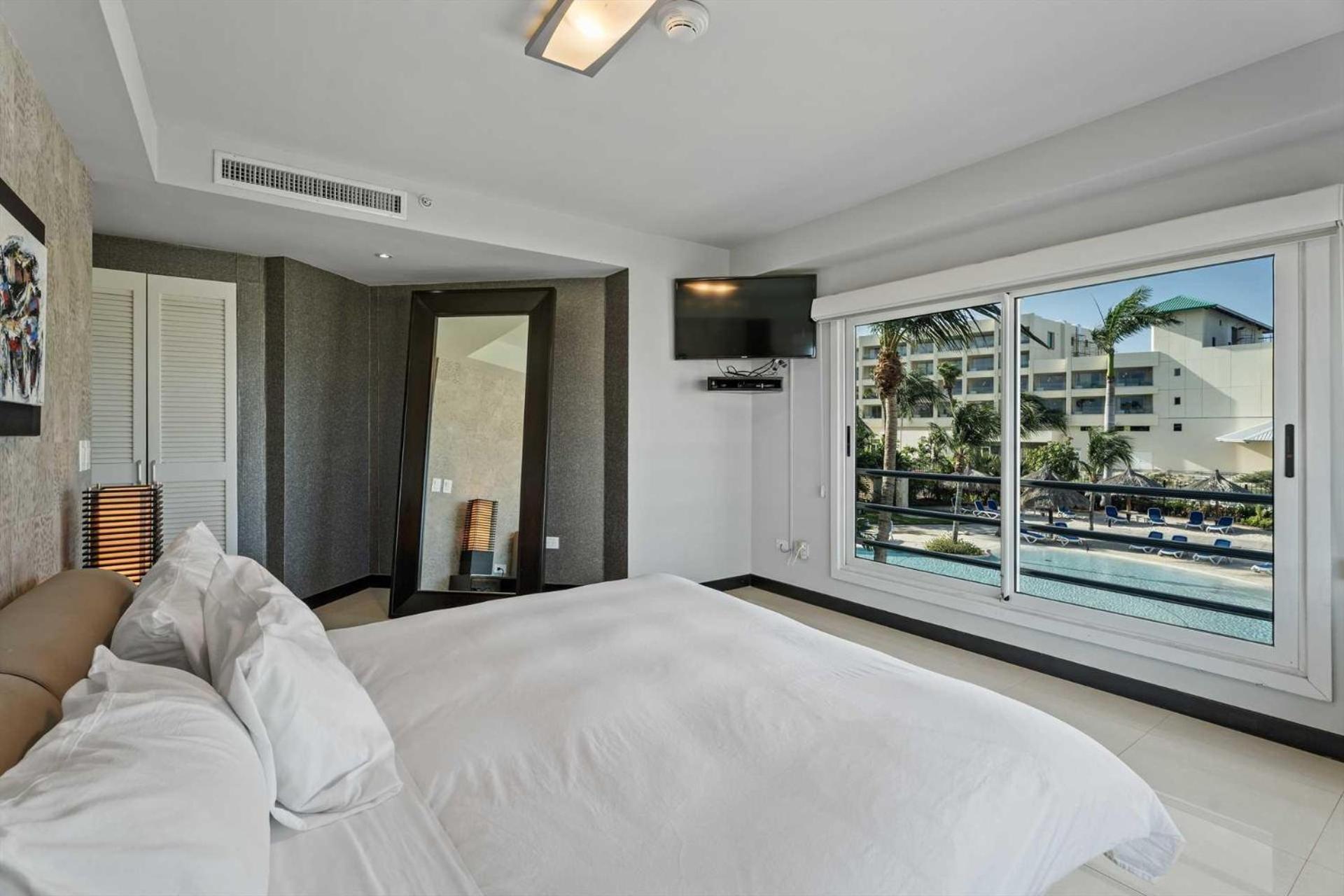 Holiday home Beachfront-adults Only-majestic View 3brcondo-e221 Palm Beach