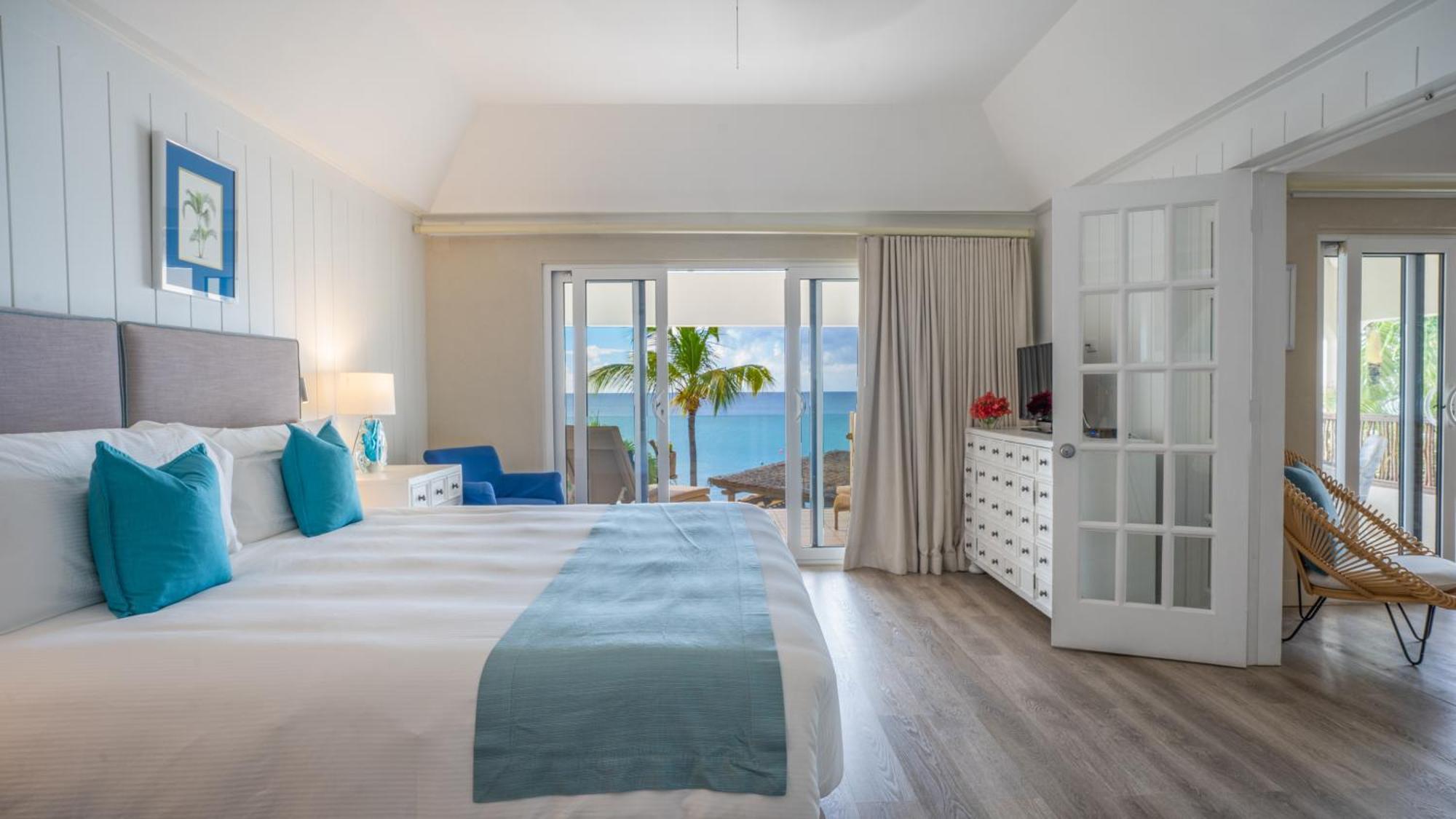 Blue Waters And 5* St. John's