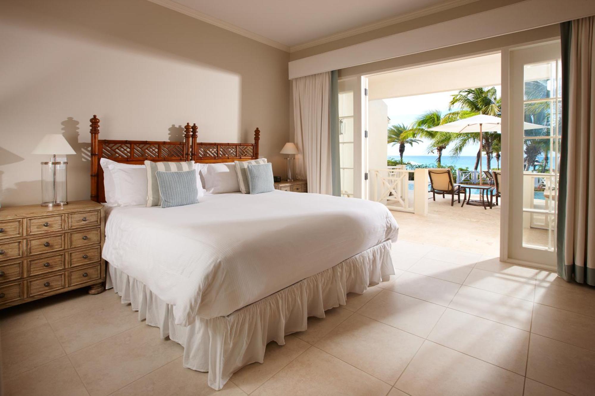 Blue Waters And Resort 5*