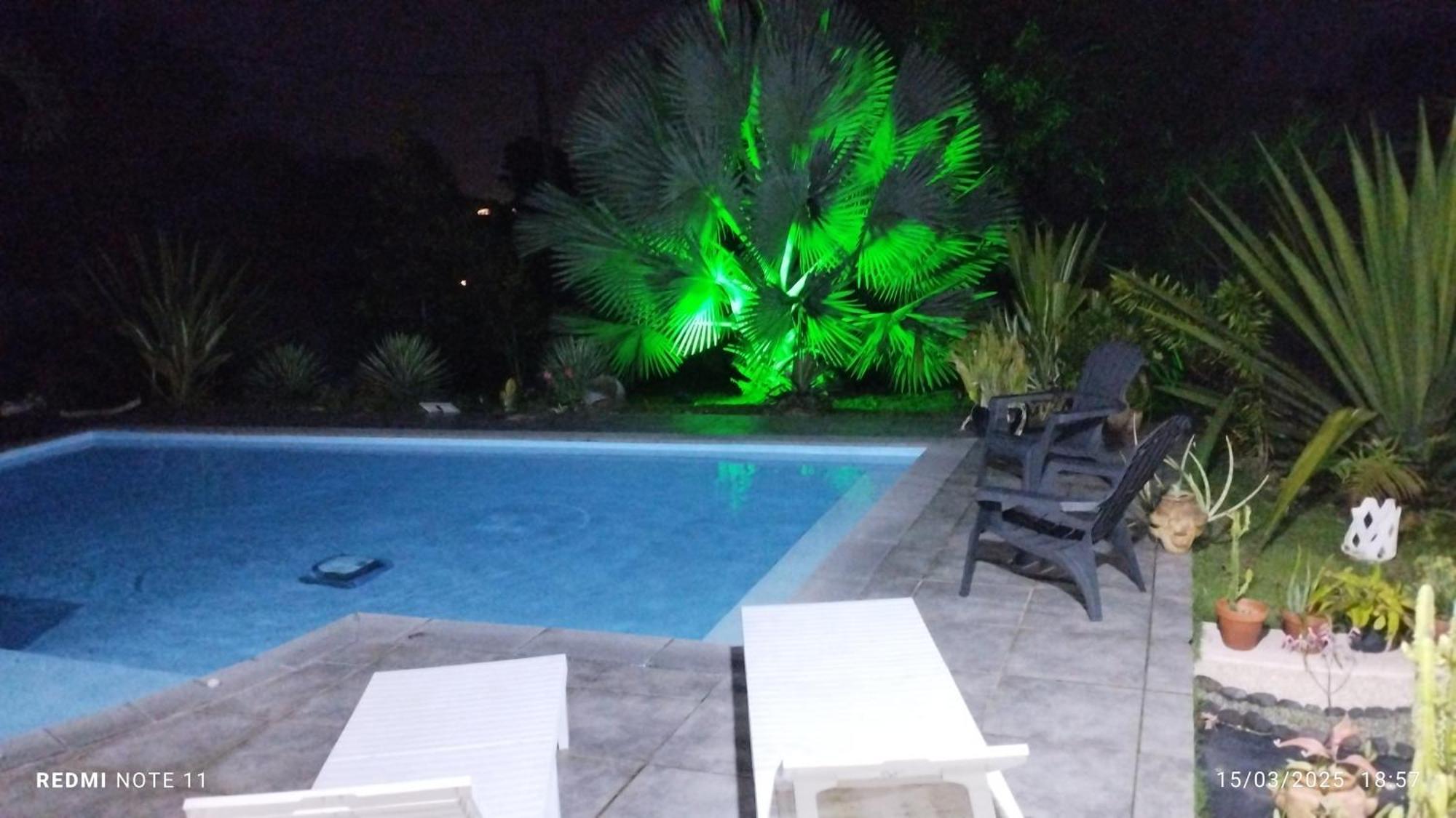 Charmante Maison Avec Jaccuzi Et Piscine Holiday home *