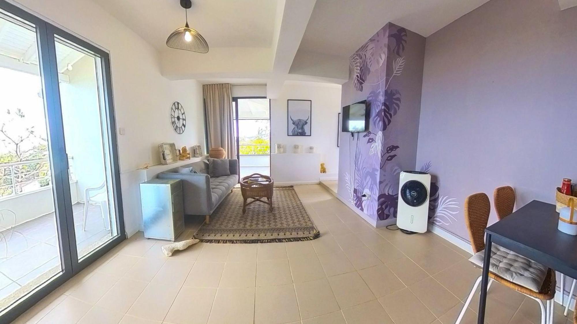 Apartment Magic - Stunning Ocean View, Pool & Starlink Internet Oyster Pond