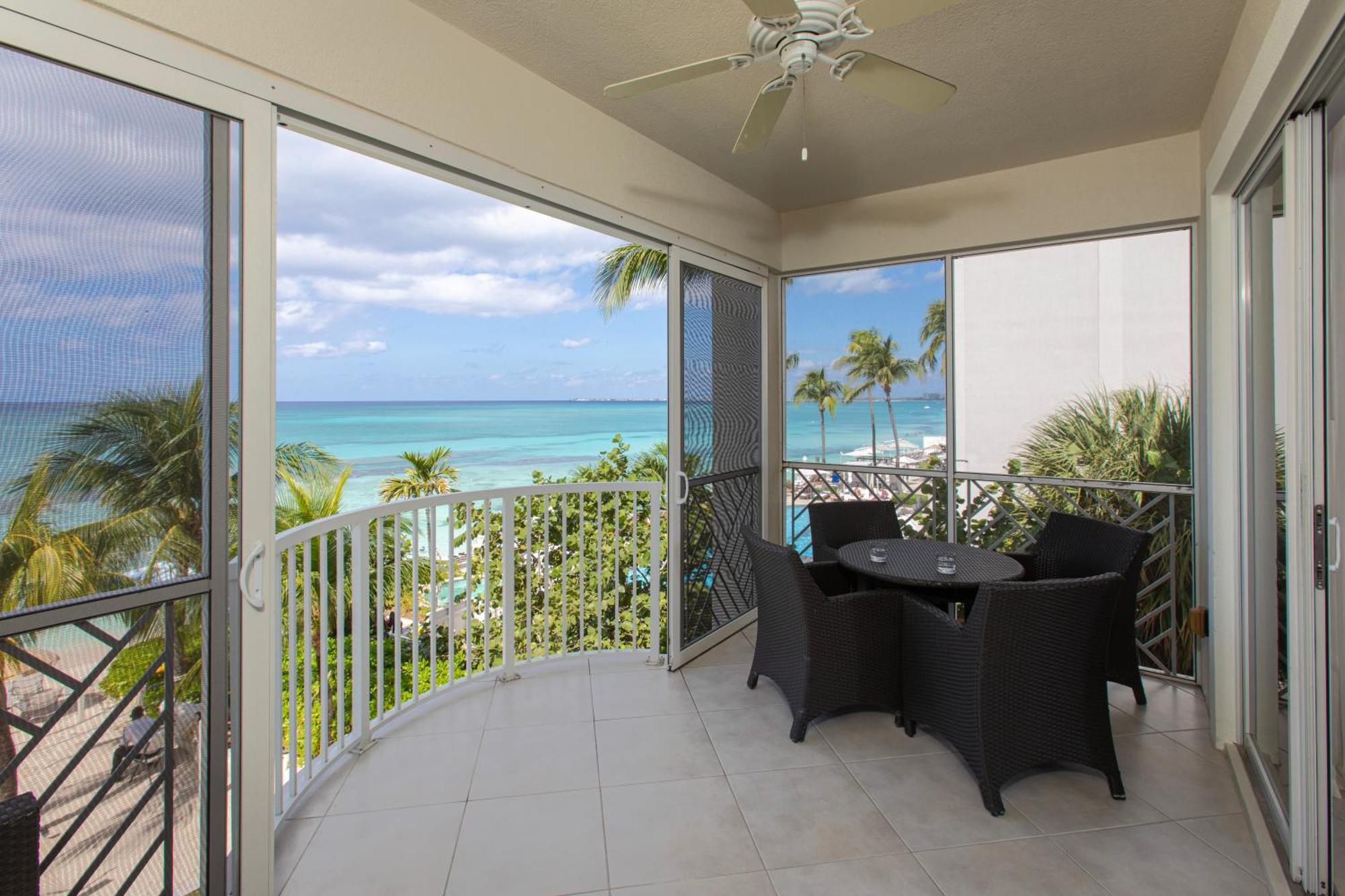 Apartment South Bay Club 17- 2 Bedroom 2 Bathroom Unit *