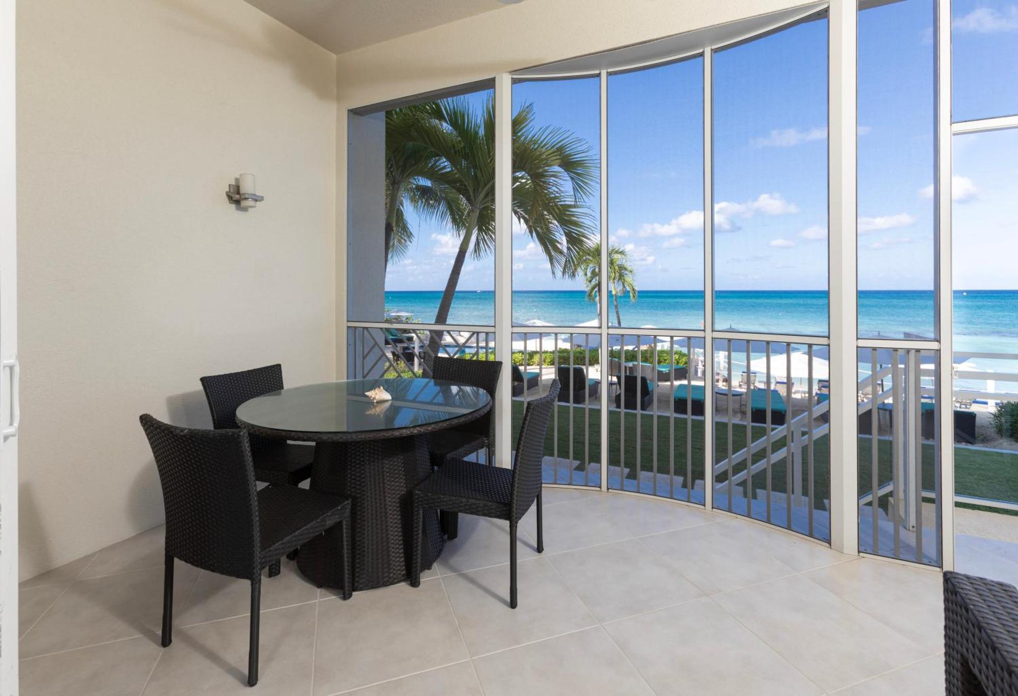 South Bay Club 3 - 2 Bedroom 2 Bathroom Unit Apartment