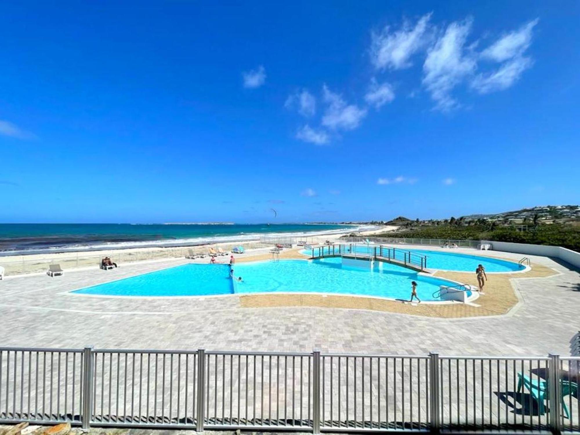 Spacieux Avec Piscine Et Vue A Saint-martin - Fr-1-734-60 Apartment *