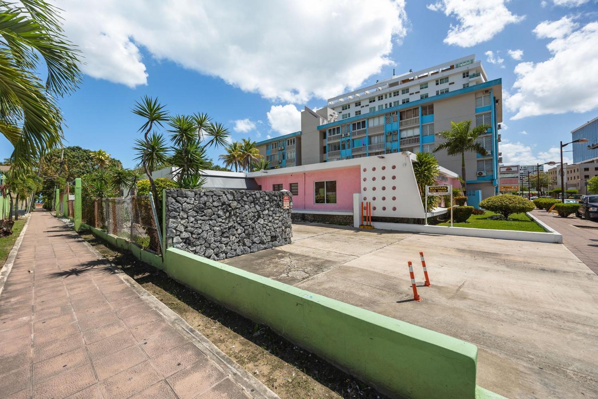 Inn Borinquen Beach