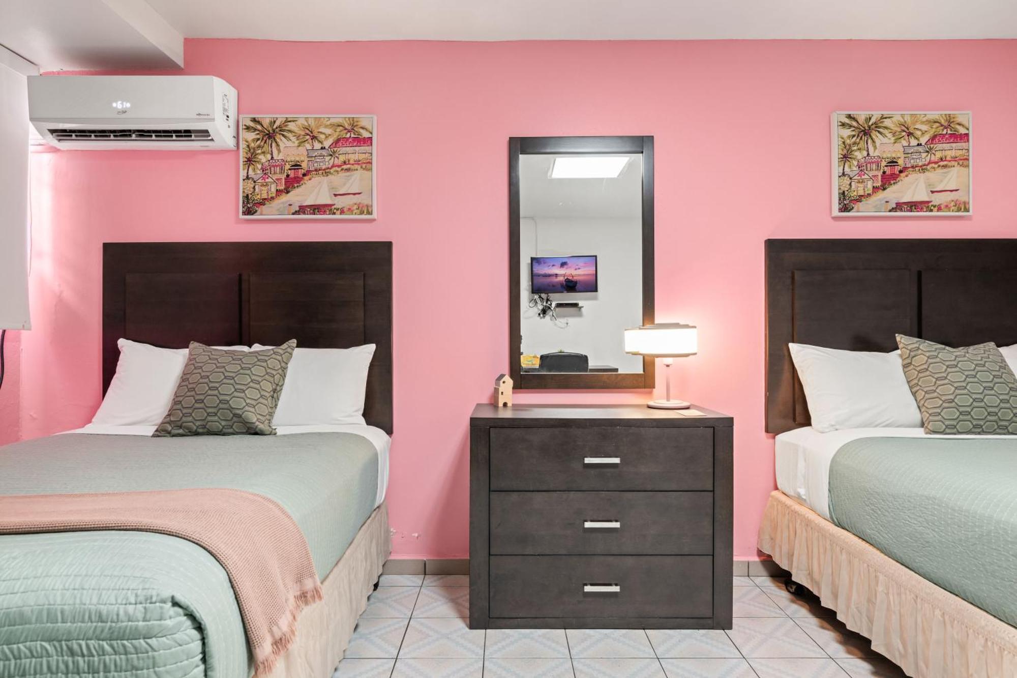 Inn Borinquen Beach San Juan